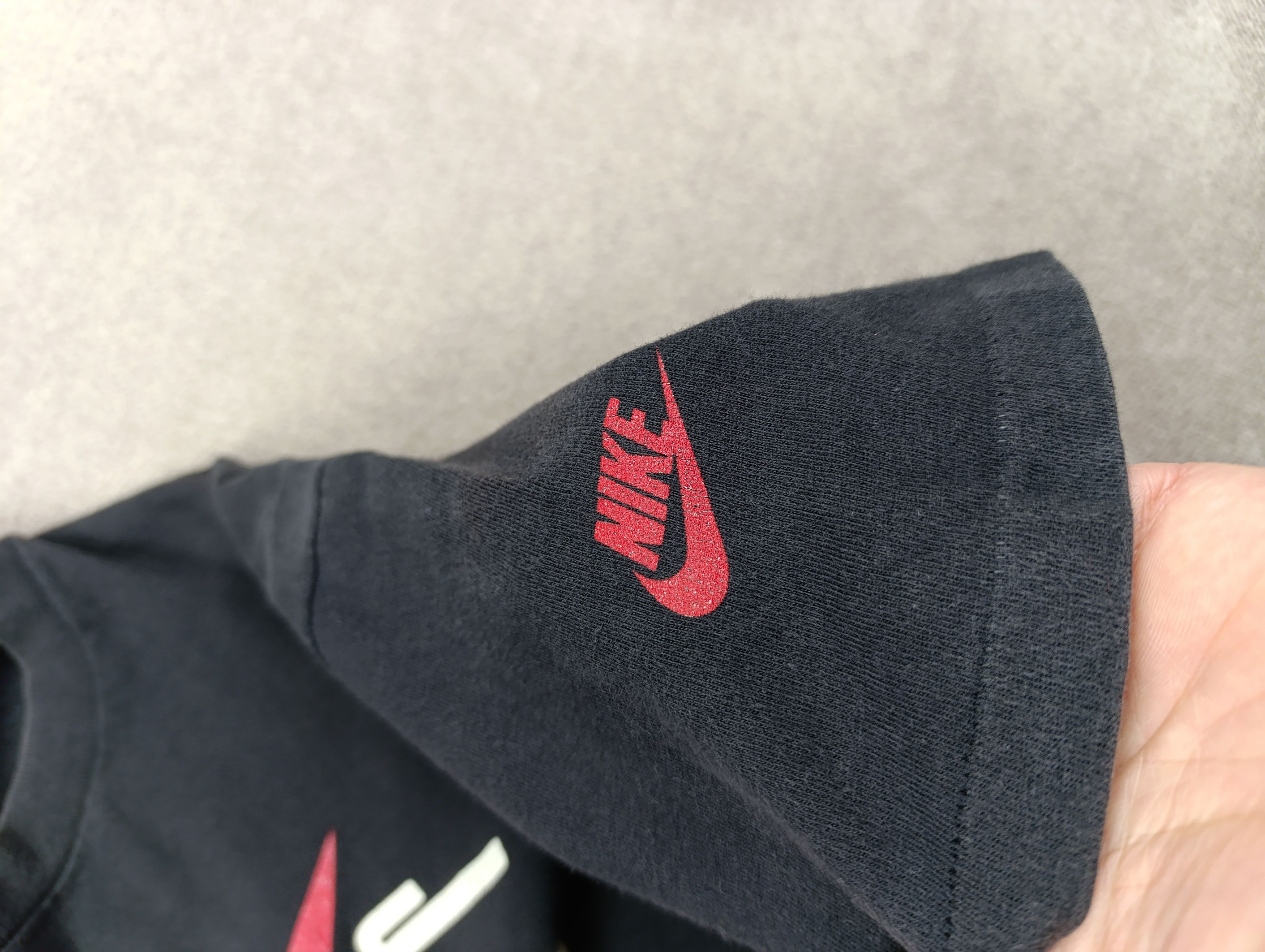 Jordan Brand VINTAGE 1990s MICHAEL JORDAN NIKE AIR BASKETBALL SHIRT USA Size US L / EU 52-54 / 3 - 13 Thumbnail