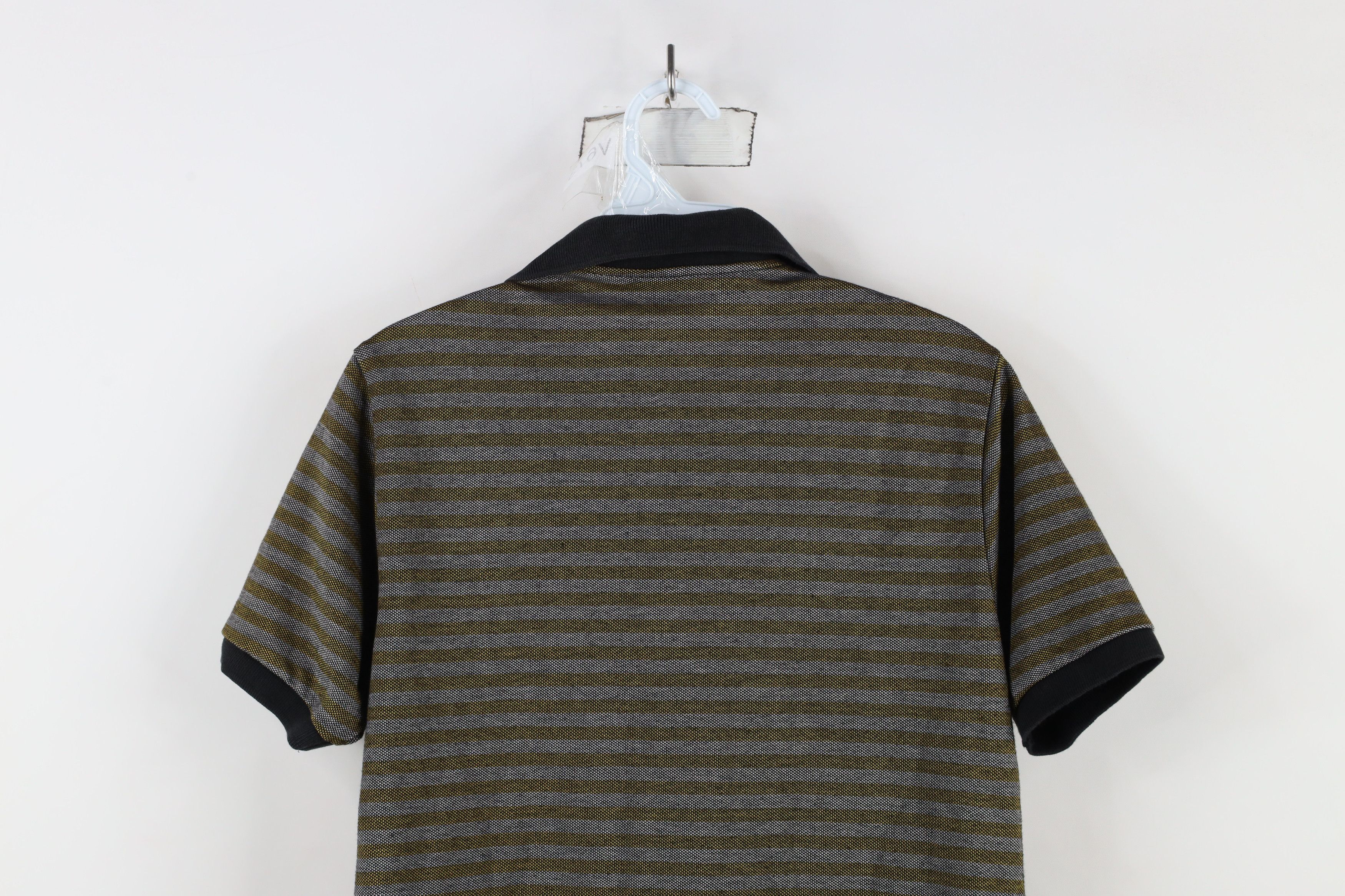 Vintage Vintage 90s Streetwear Short Sleeve Collared Polo Shirt Size US M / EU 48-50 / 2 - 9 Thumbnail