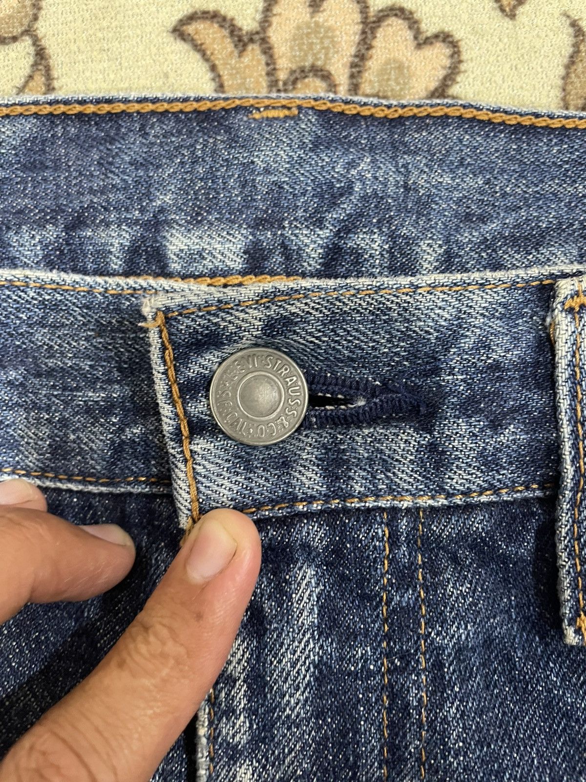 Japanese Brand × Levi's Vintage Levi’s 504Z Big E Selvedge Distressed Denim Size US 32 / EU 48 - 8 Thumbnail