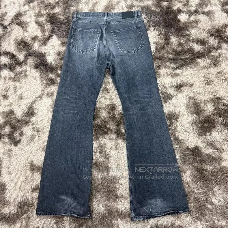 Balenciaga Balenciaga SS24 Washed Flared Denim Pants. Size US 32 / EU 48 - 4 Thumbnail