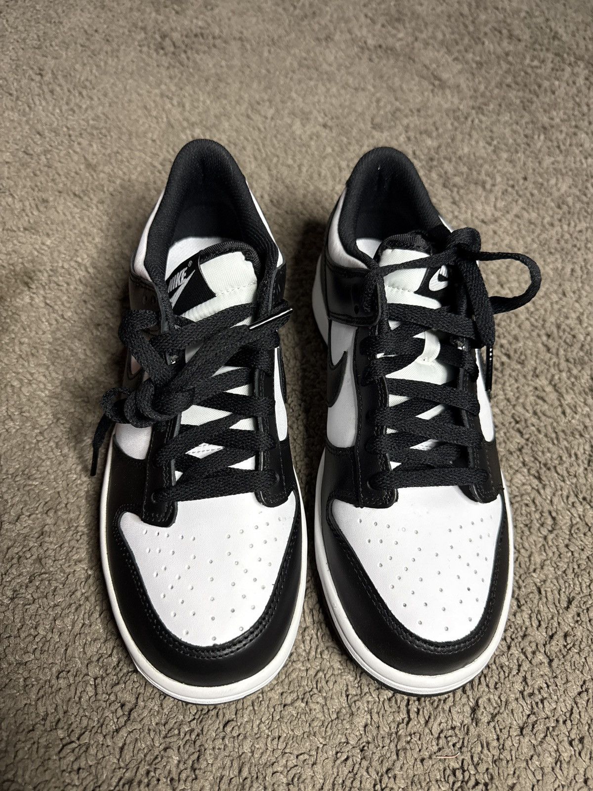 Nike Nike panda dunks Size US 6.5 / EU 39-40 - 3 Thumbnail