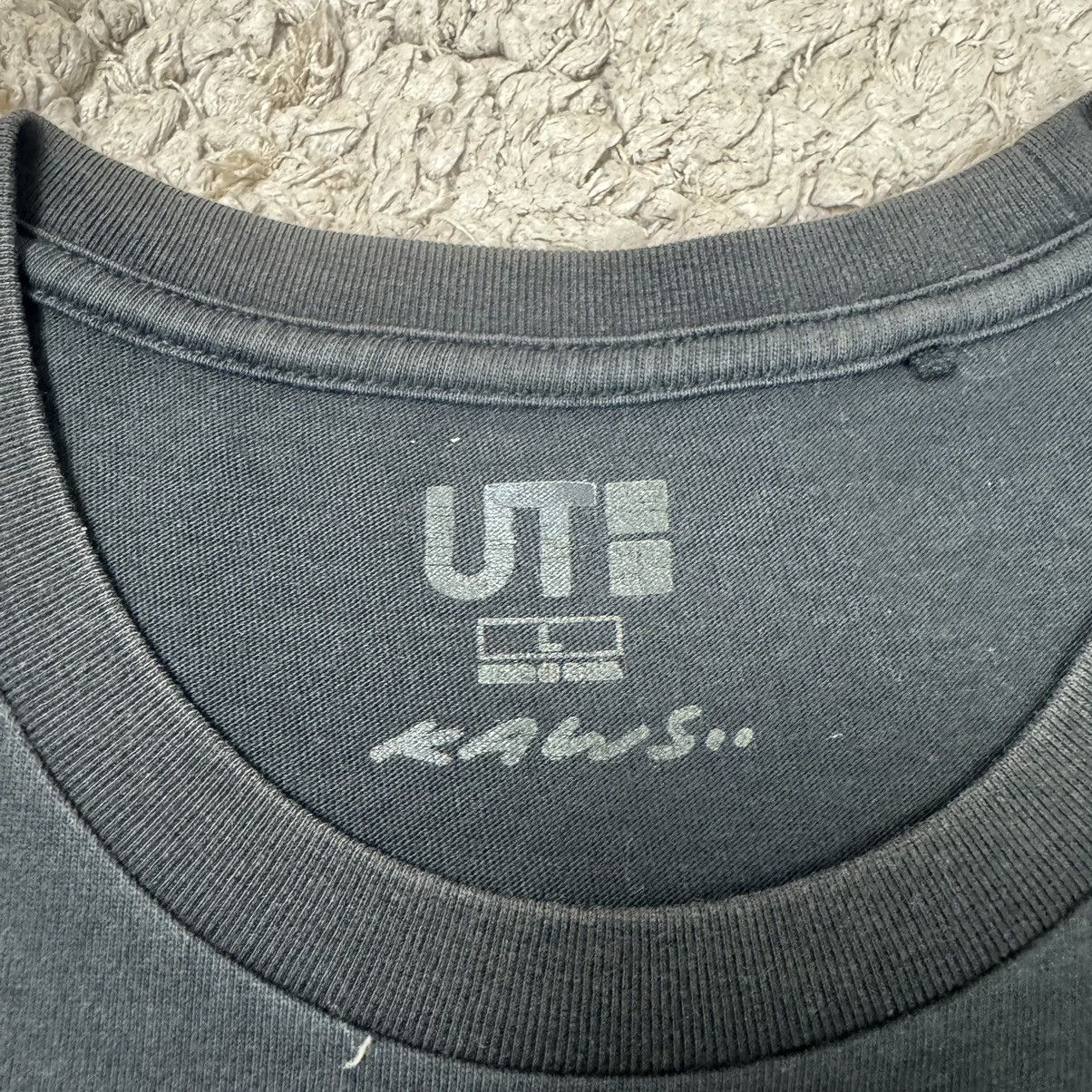 Japanese Brand UT x Kaws T-shirt Size US L / EU 52-54 / 3 - 14 Thumbnail