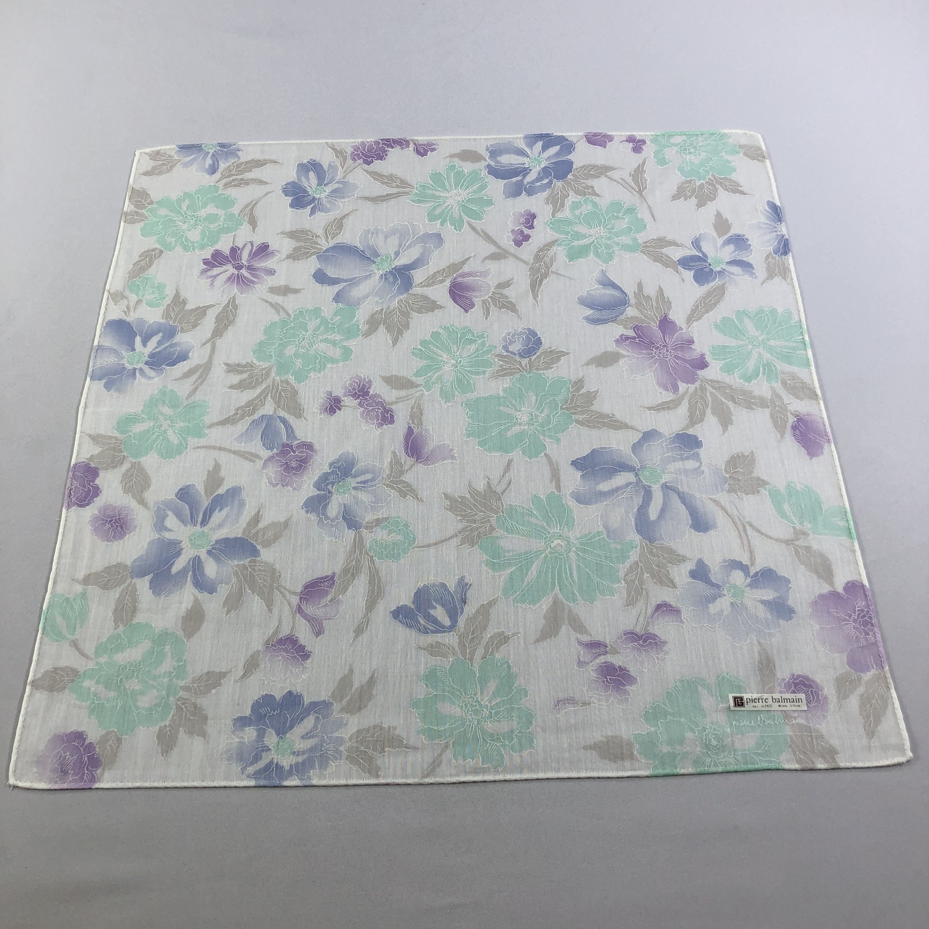 Pierre Balmain Pierre Balmain Handkerchief Neckerchief Bandana H1625 Size ONE SIZE - 2 Thumbnail