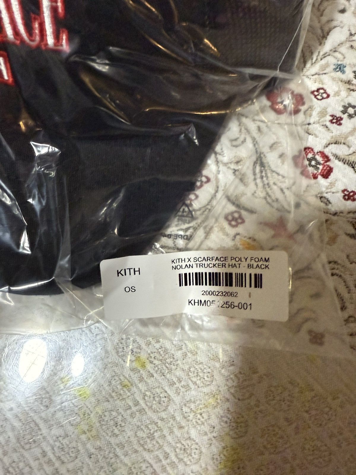 Kith Kith for Scarface Poly Foam Nolan Trucker Hat Black SnapBack Size ONE SIZE - 7 Thumbnail