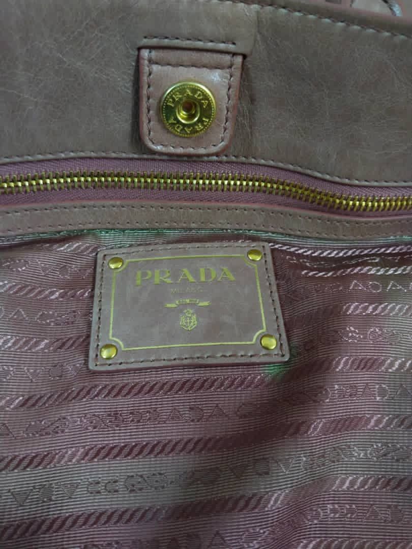 Prada Authentic Prada Leather Tote Shoulder Bag Size ONE SIZE - 14 Thumbnail