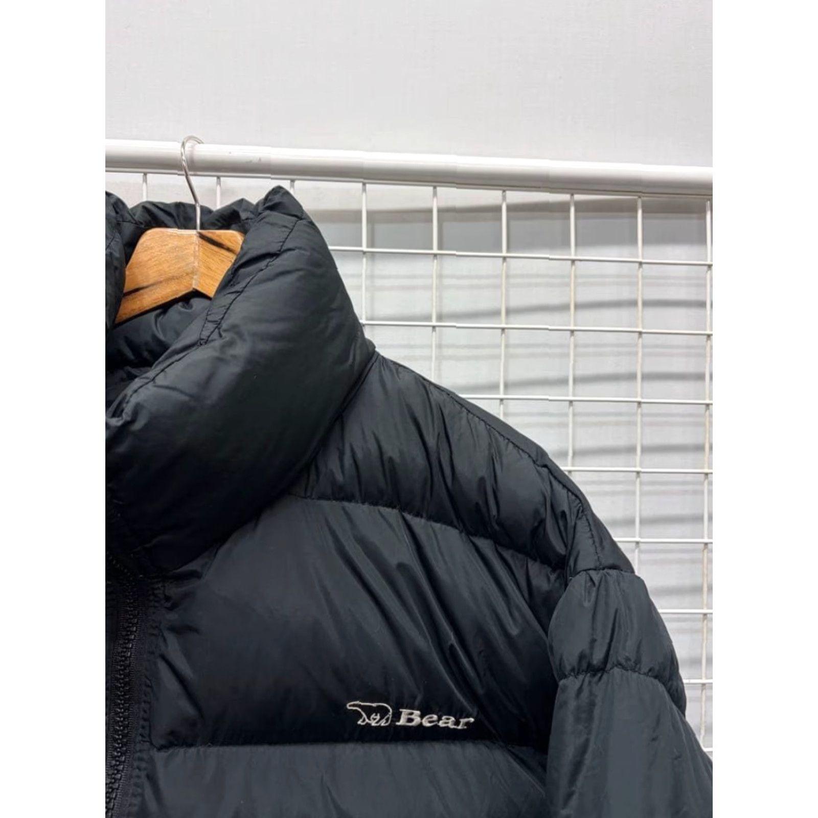 Vintage Bear Bear Reversible Black Down Jacket Mens Size S Made in USA Size US S / EU 44-46 / 1 - 3 Thumbnail