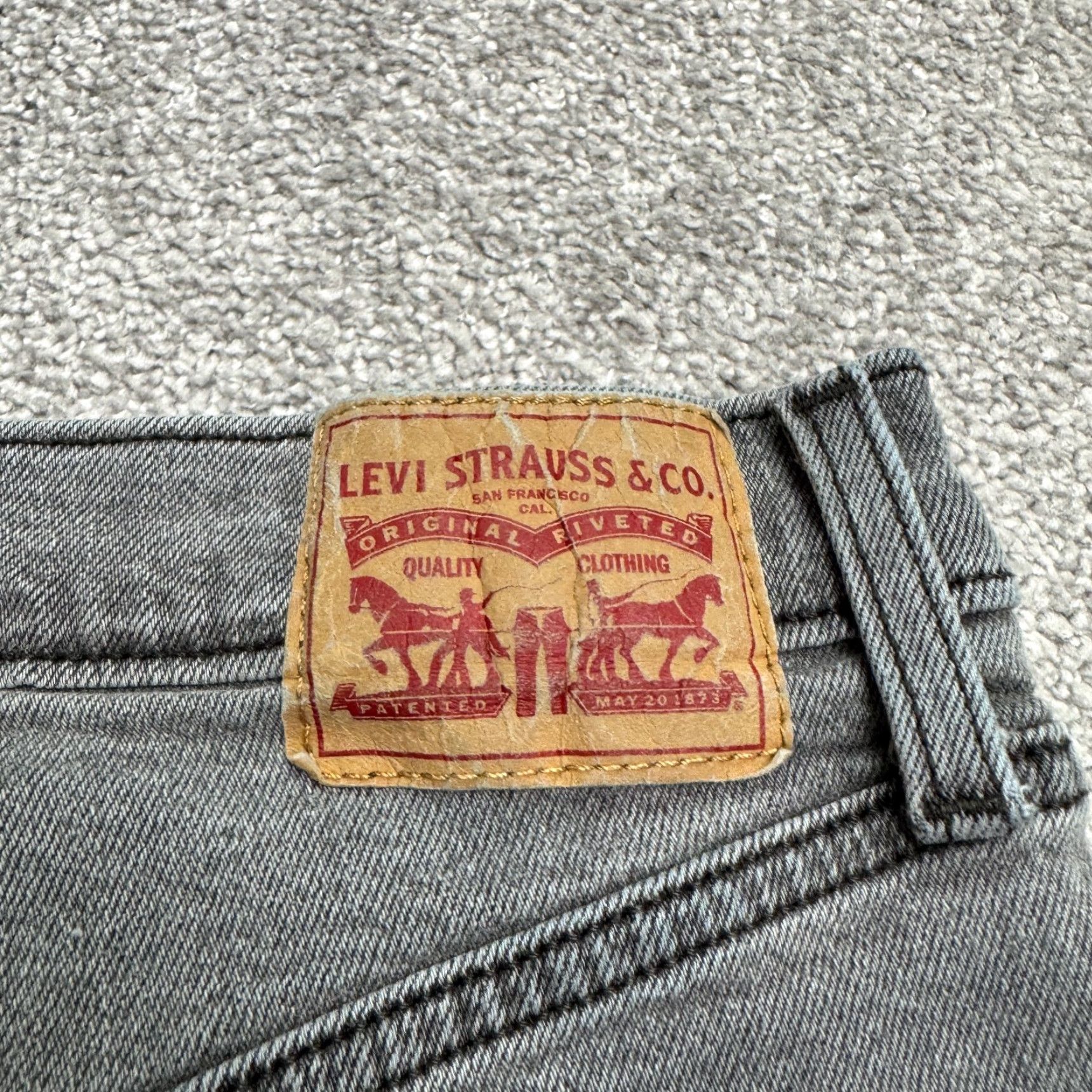 Levi's Levi's Jeans Womens 28x27 Gray Denim Button Fly 5-Pocket High Rise Streetwear City Grunge Size 28" / US 6 / IT 42 - 6 Thumbnail