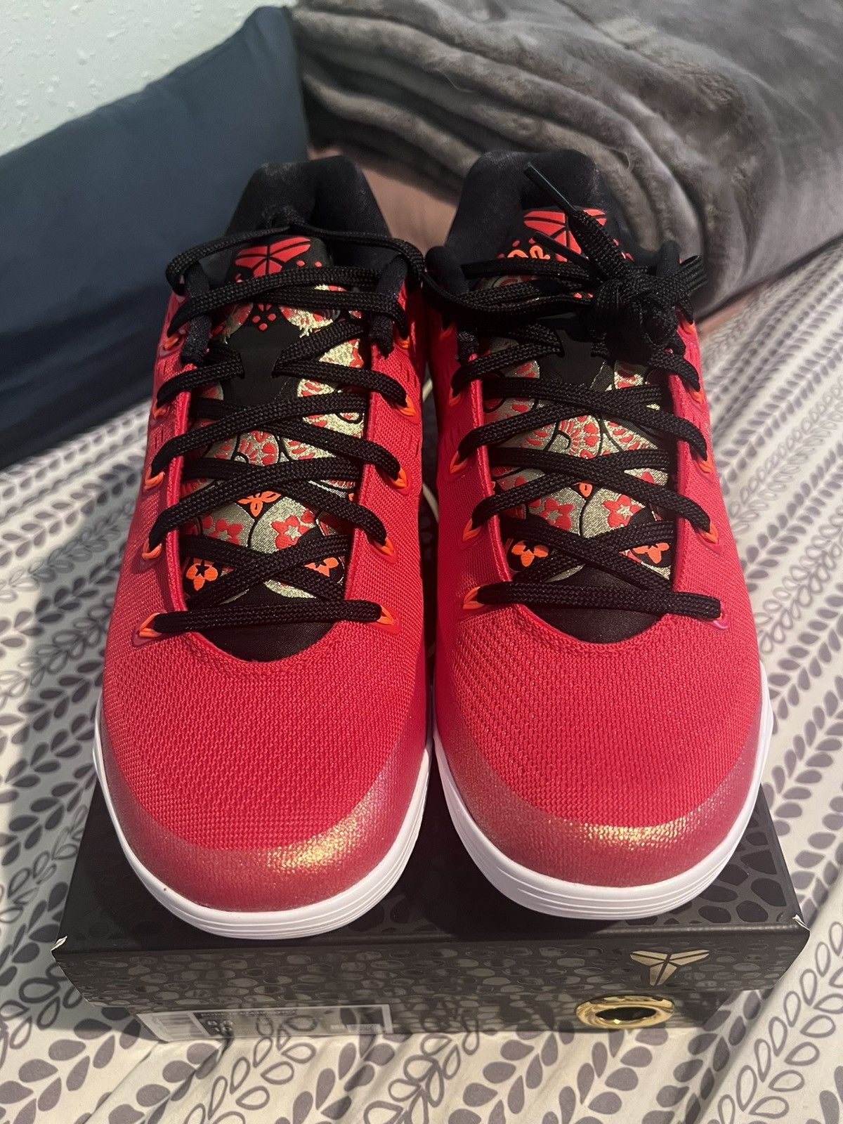 Nike Kobe 9 EM Protro Size US 8.5 / EU 41-42 - 2 Thumbnail