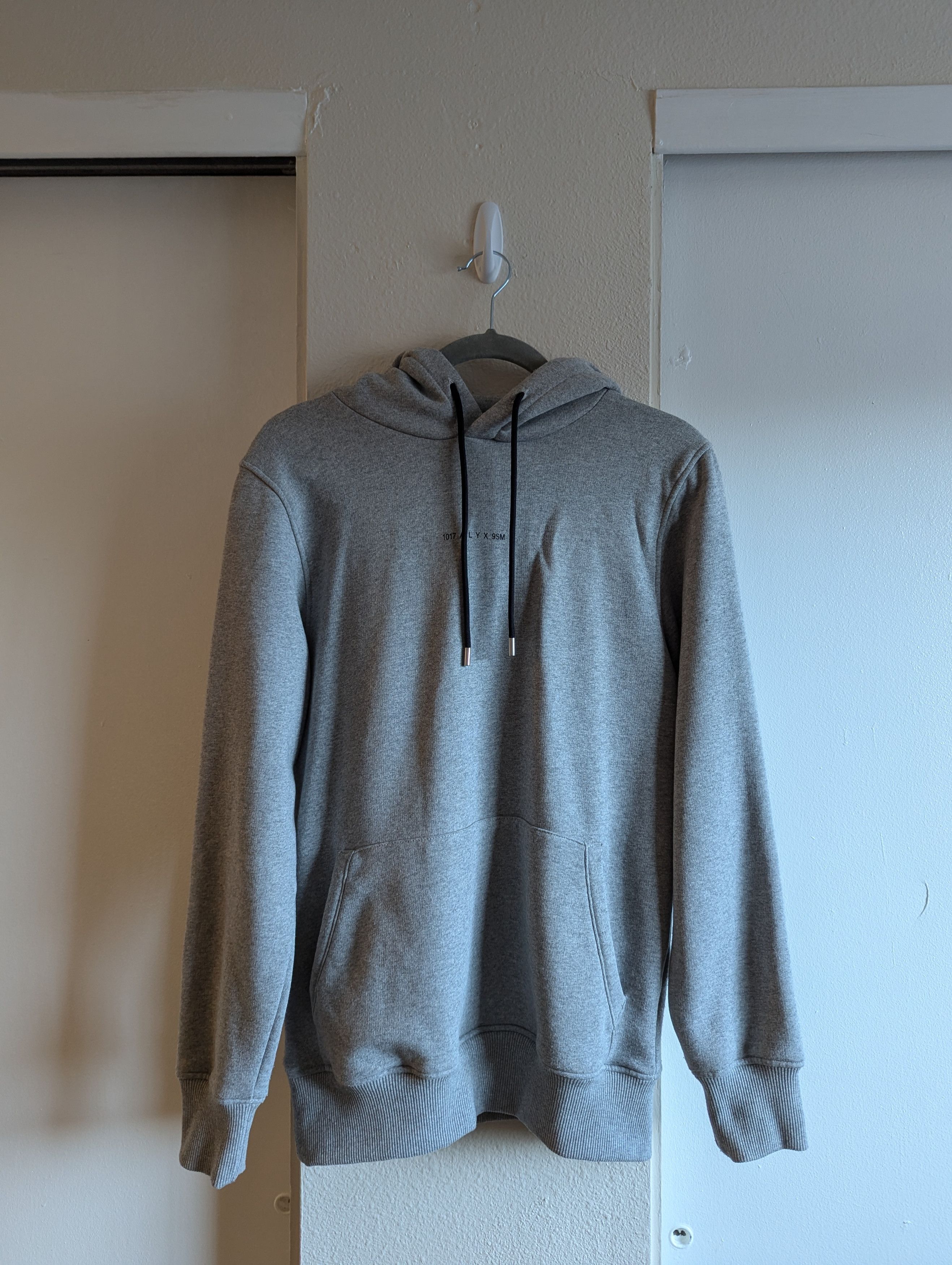 1017 ALYX 9SM 1017 ALYX 9SM Grey Visual Pop-Over Hoodie Size US S / EU 44-46 / 1 - 1 Thumbnail
