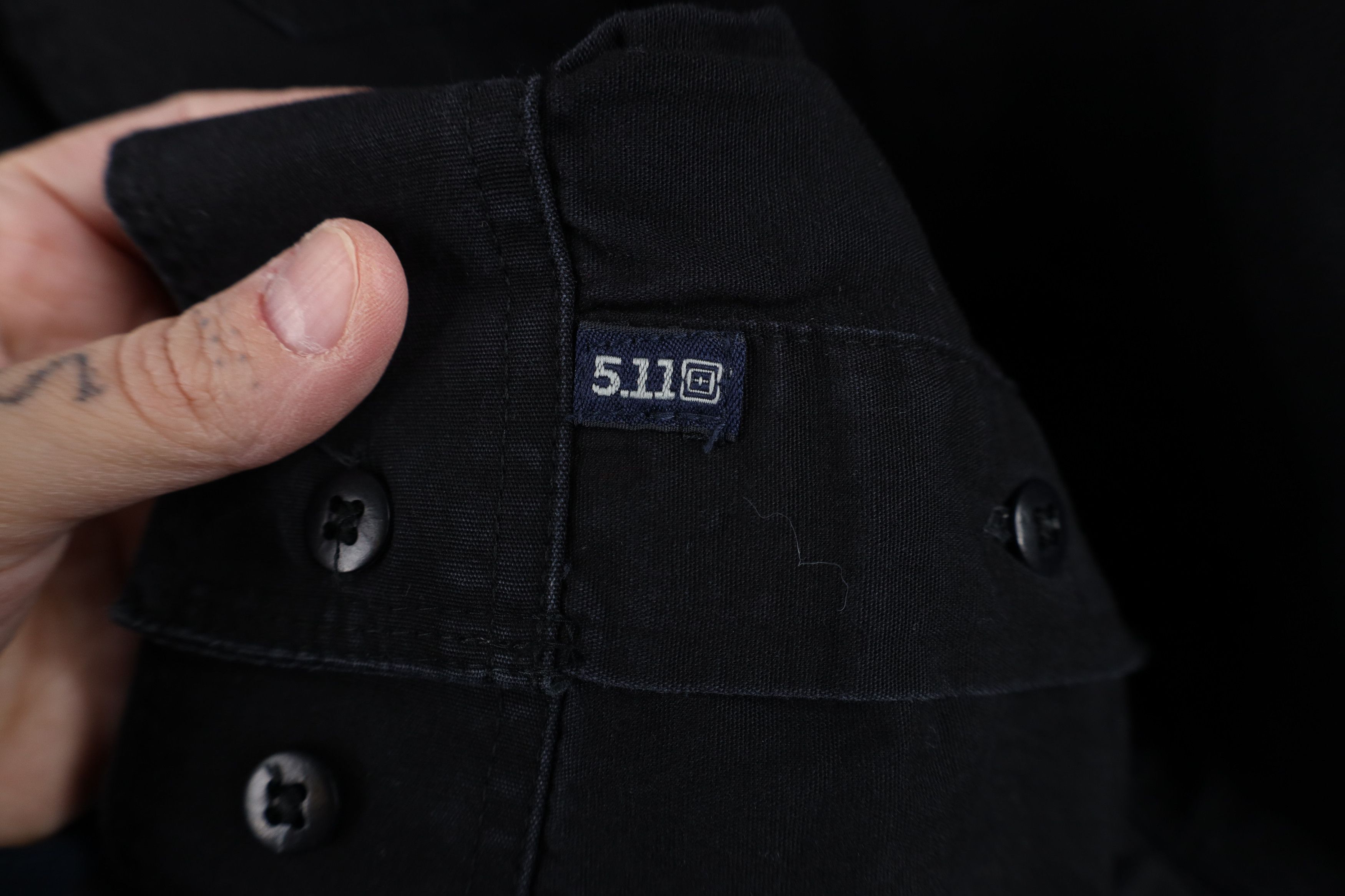 Vintage 5.11 Tactical Series Heavyweight Collared Button Shirt Size US XL / EU 56 / 4 - 5 Thumbnail