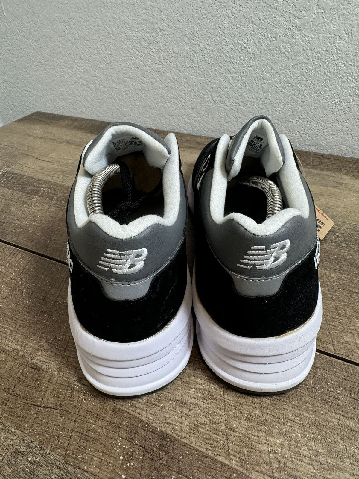 New Balance New Balance 1530 Made in England Low Black Grey New Size 11 Size US 11 / EU 44 - 4 Thumbnail