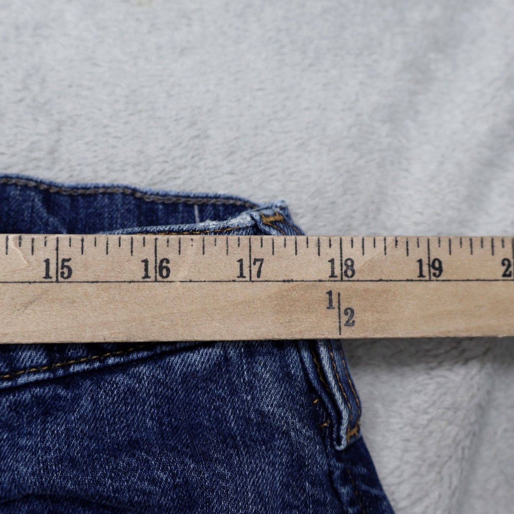 Carhartt VINTAGE Carhartt Work Jeans Mens 38x30 Medium Wash Denim Relaxed Straight Flannel Lined Jeans Mens Size US 38 / EU 54 - 6 Thumbnail