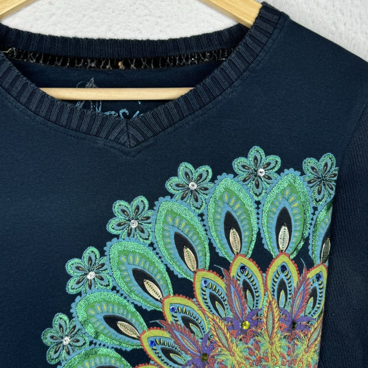 Desigual Desigual Vintage Avant Garde Sweater Embroidered Size M / US 6-8 / IT 42-44 - 3 Thumbnail