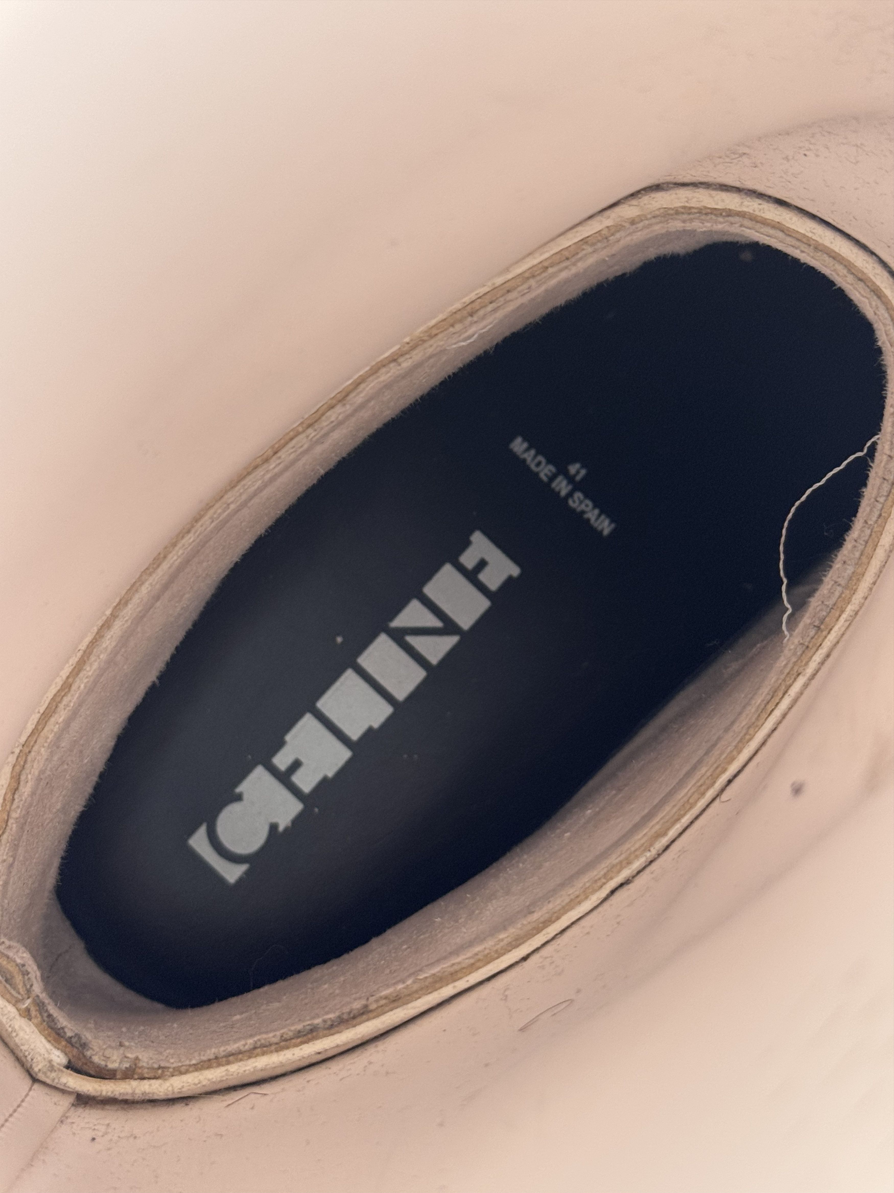 Celine Celine RARE SIZE Pre fall 2018 Planet boots Rubber Womens Size US 8 / EU 41 - 9 Thumbnail