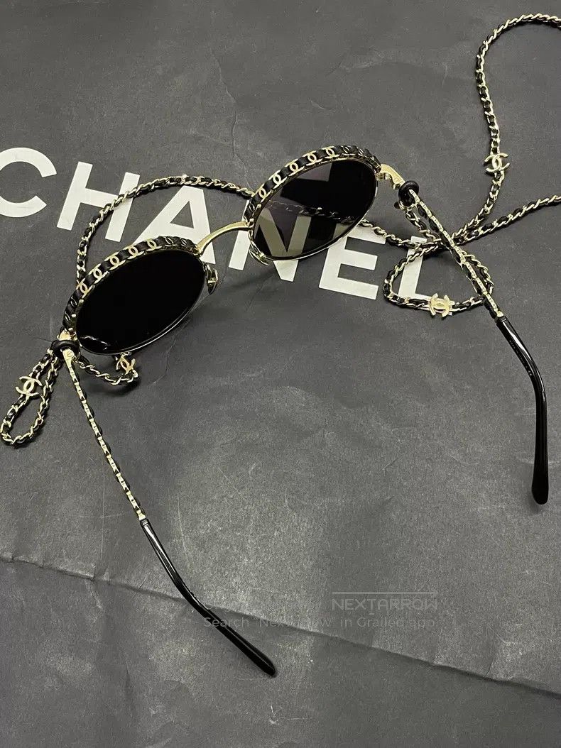 Chanel Chanel Leather wearing chain full of logo sunglasses Size ONE SIZE - 5 Thumbnail