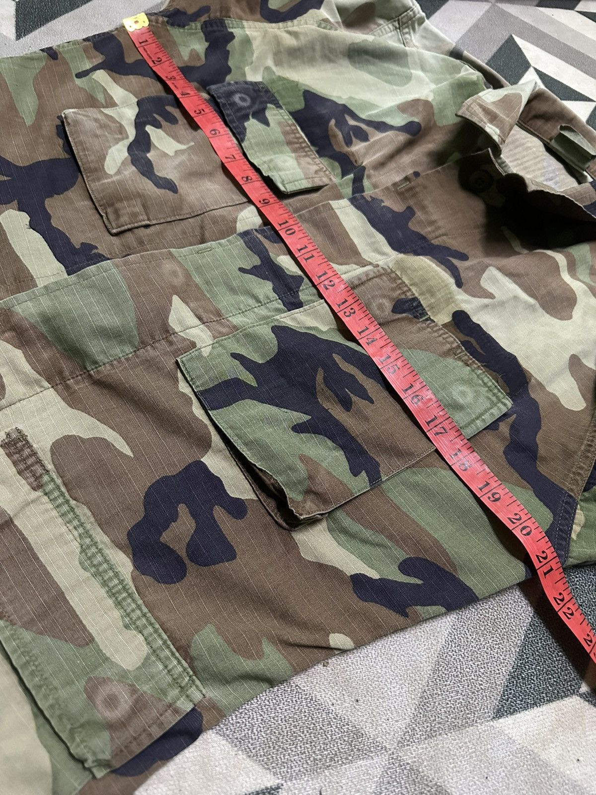Vintage Vintage army woodland camo field jacket Size US S / EU 44-46 / 1 - 9 Thumbnail