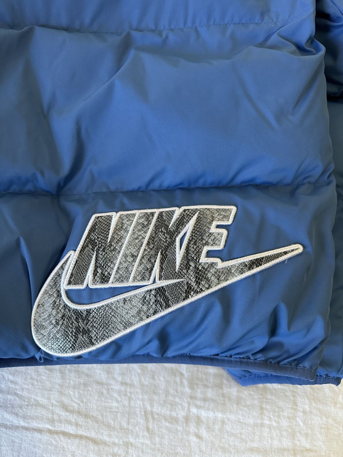 Nike × Supreme Supreme X Nike snakeskin reversible puffer jacket Size US M / EU 48-50 / 2 - 3 Thumbnail