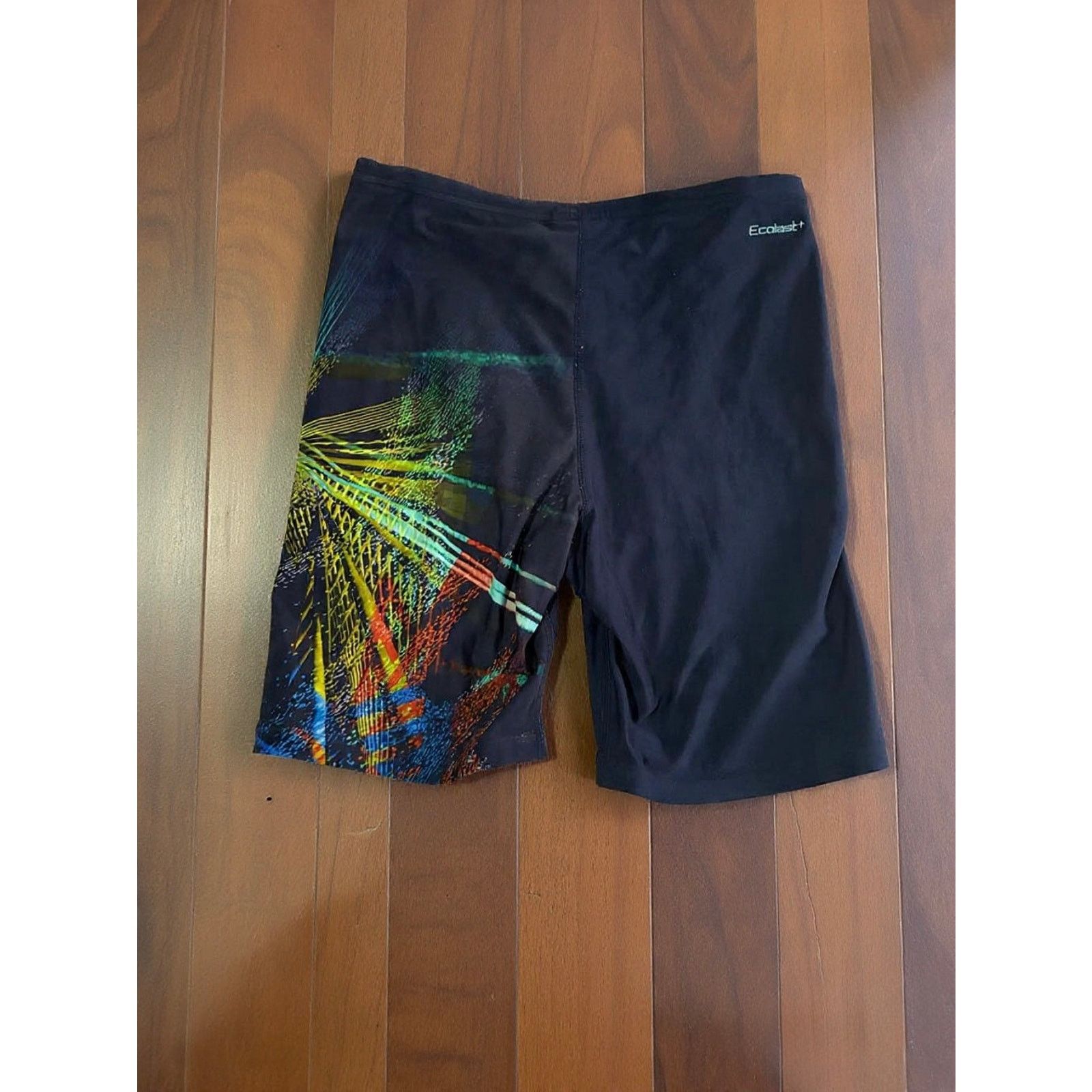 47 Zoggs Men’s Swimmers Size: 32 (AU 14) Size US S / EU 44-46 / 1 - 2 Thumbnail