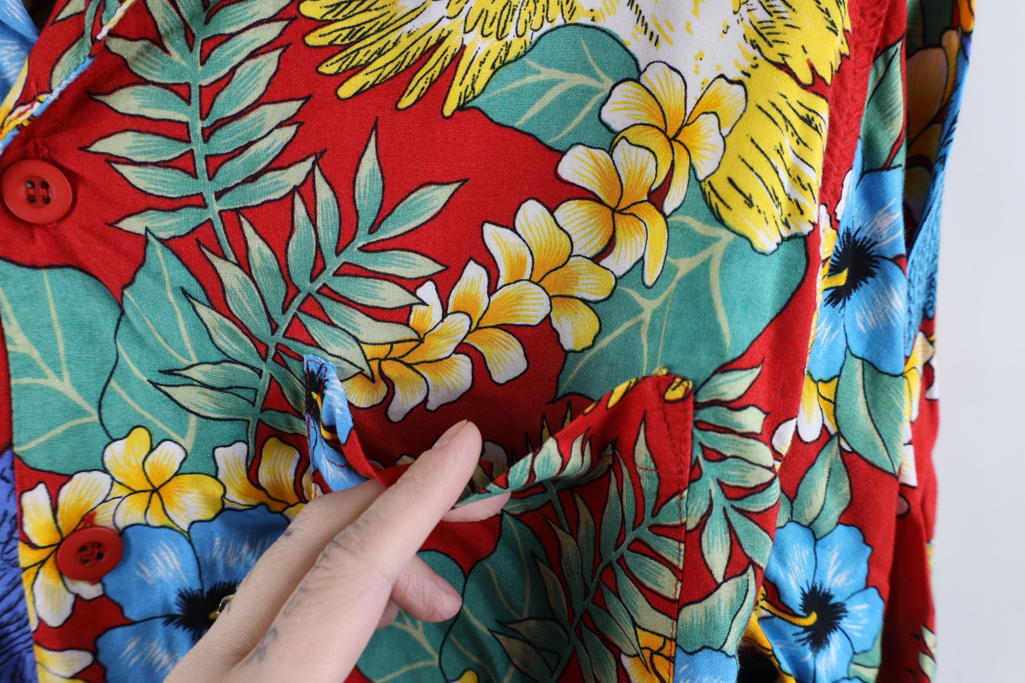 Vintage Vintage 90s Streetwear Tom Selleck Magnum PI Hawaiian Shirt Size US L / EU 52-54 / 3 - 4 Thumbnail