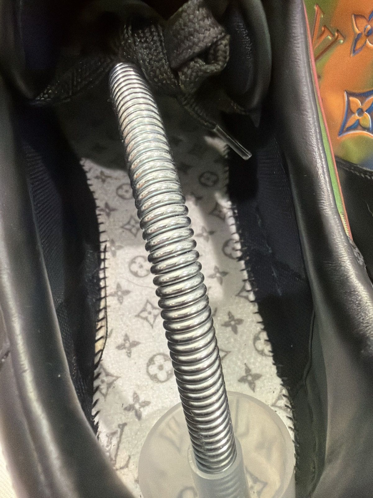 Louis Vuitton Louis Vuitton Iridescent Monogram – Black Rainbow LV Size US 9 / EU 42 - 17 Thumbnail