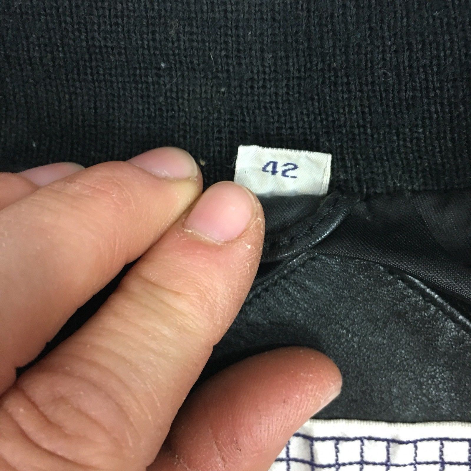 Essentials Vtg Essentials Black Leather CAFE RACER Motorcycle Jacket Size US L / EU 52-54 / 3 - 4 Thumbnail