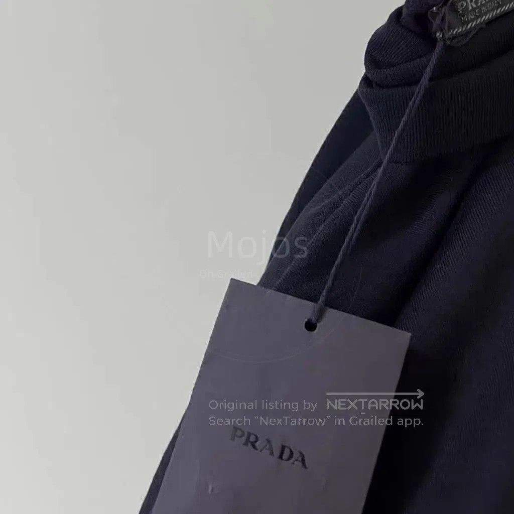 Prada Sz 52 Prada Navy Black label Hi-neck Knitwear. Size US L / EU 52-54 / 3 - 5 Thumbnail
