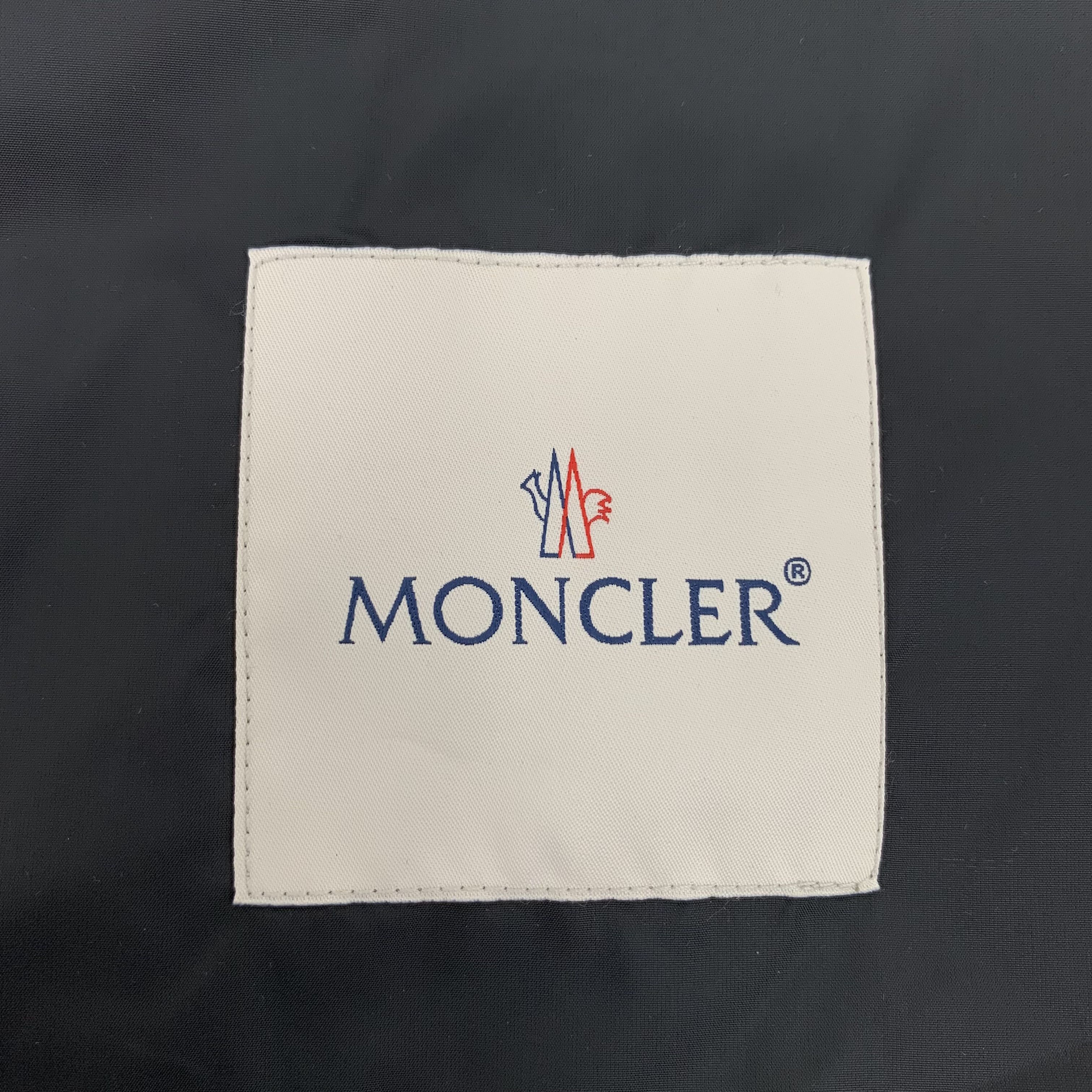 Moncler Moncler Gauss Reflective Hoodie Jacket Grey (2) Size US M / EU 48-50 / 2 - 6 Thumbnail