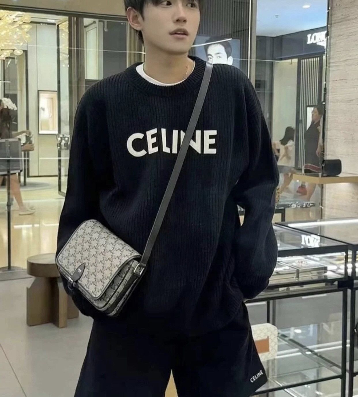 Celine Celine 21FW Explosive Chest Letter Logo Wool Sweater2412- Size US XL / EU 56 / 4 - 4 Thumbnail