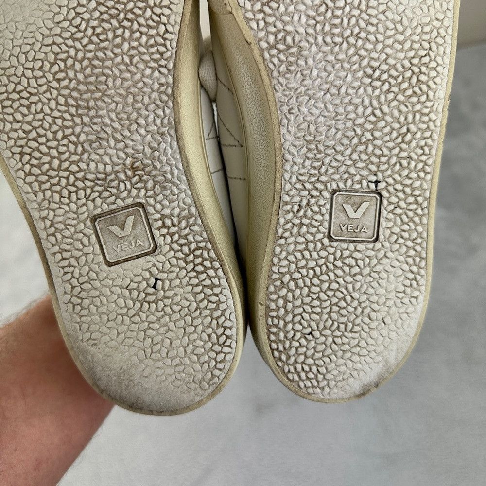 Veja Veja White Leather Sneakers Size 6 US Size US 6 / IT 36 - 2 Thumbnail