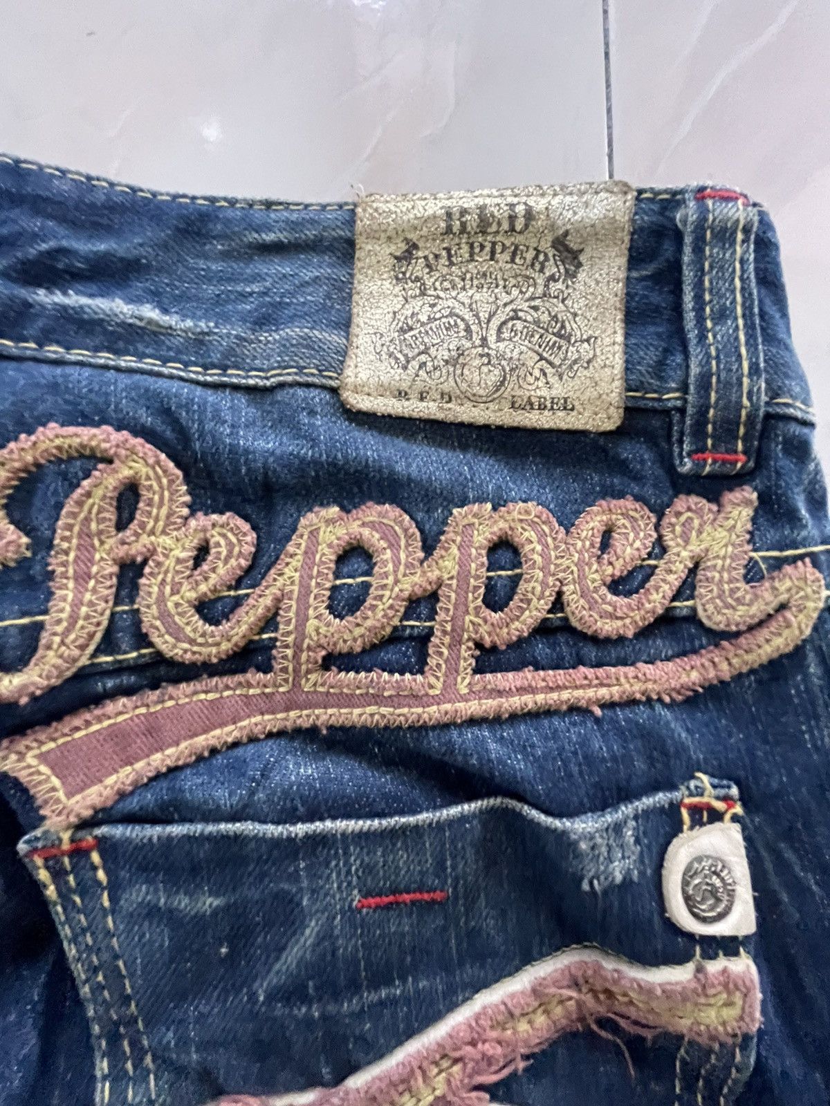 GOSTAR DE FUGA × Hysteric Glamour × Japanese Brand Red Pepper Japan Embellished Embroidered Flare Jeans Size US 29 - 18 Thumbnail