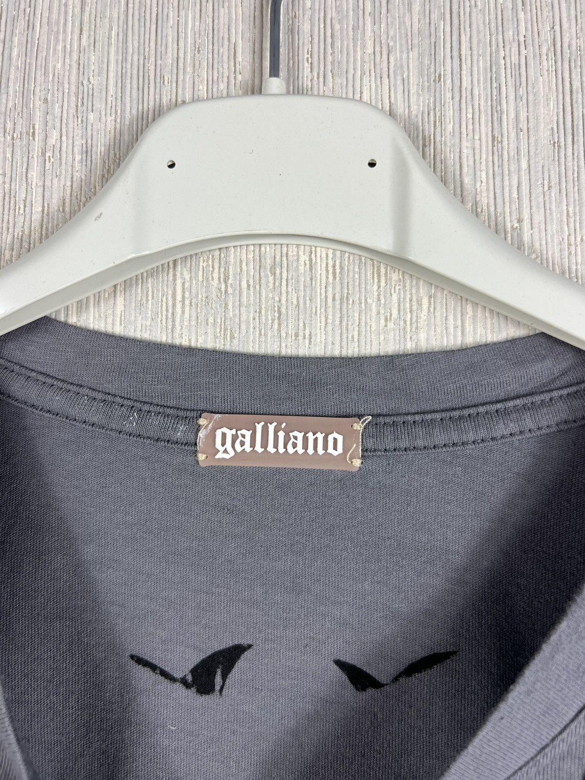 John Galliano John Galliano y2k newspaper gazette full print tee dior Size US XL / EU 56 / 4 - 11 Thumbnail