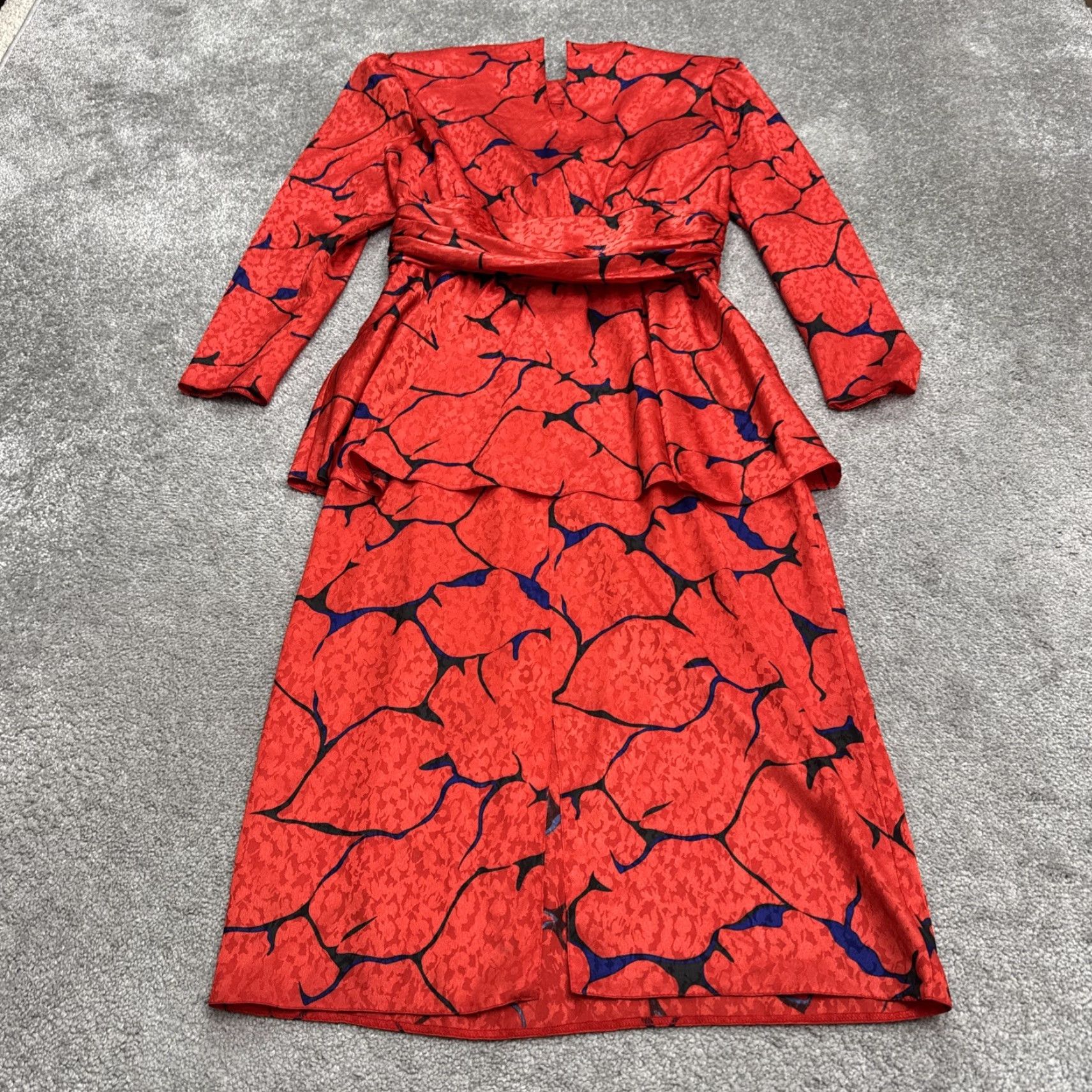Vintage VINTAGE Caron Dress Womes 14 Red Black Abstract 80s Jacquard Peplum Midi Chicago Womes Size XL / US 12-14 / IT 48-50 - 2 Thumbnail