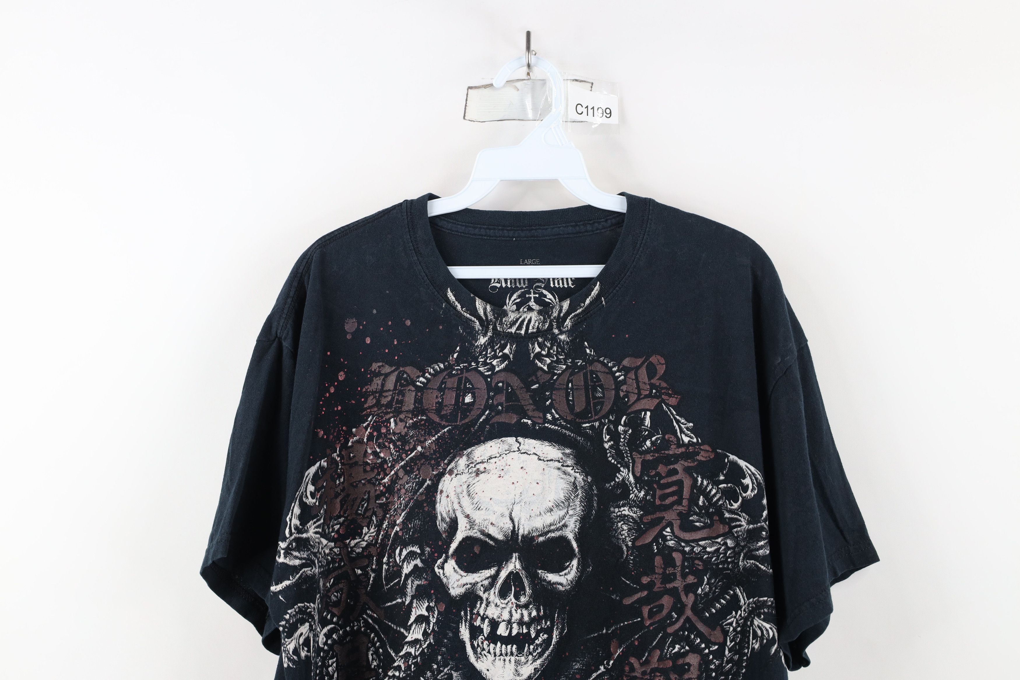 Vintage Vintage Y2K Streetwear UFC MMA Fighting Skull Dragon T-Shirt Size US L / EU 52-54 / 3 - 2 Thumbnail