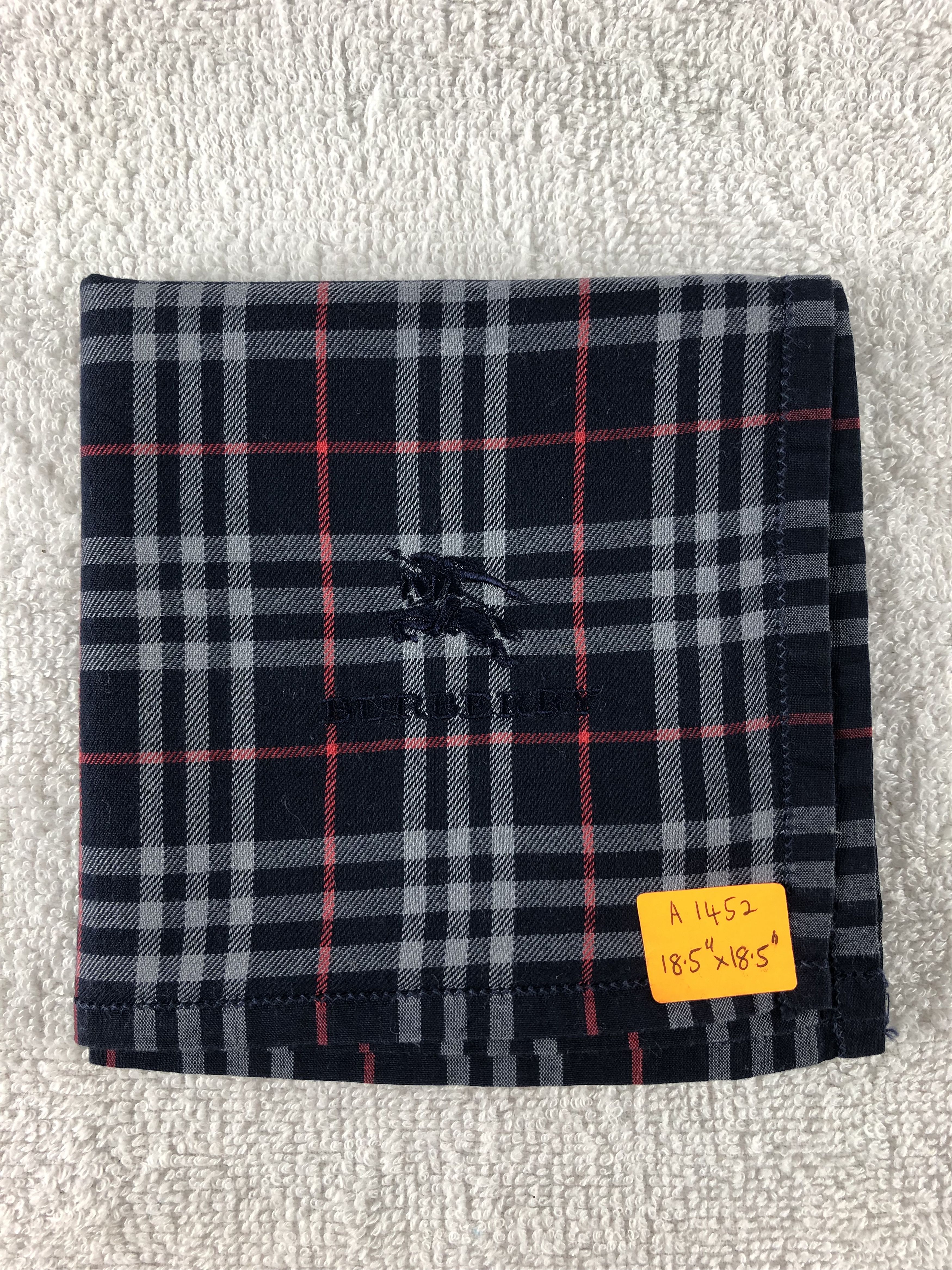 Burberry Burberry Handkerchief / Bandana / Neckerchief Size ONE SIZE - 6 Thumbnail