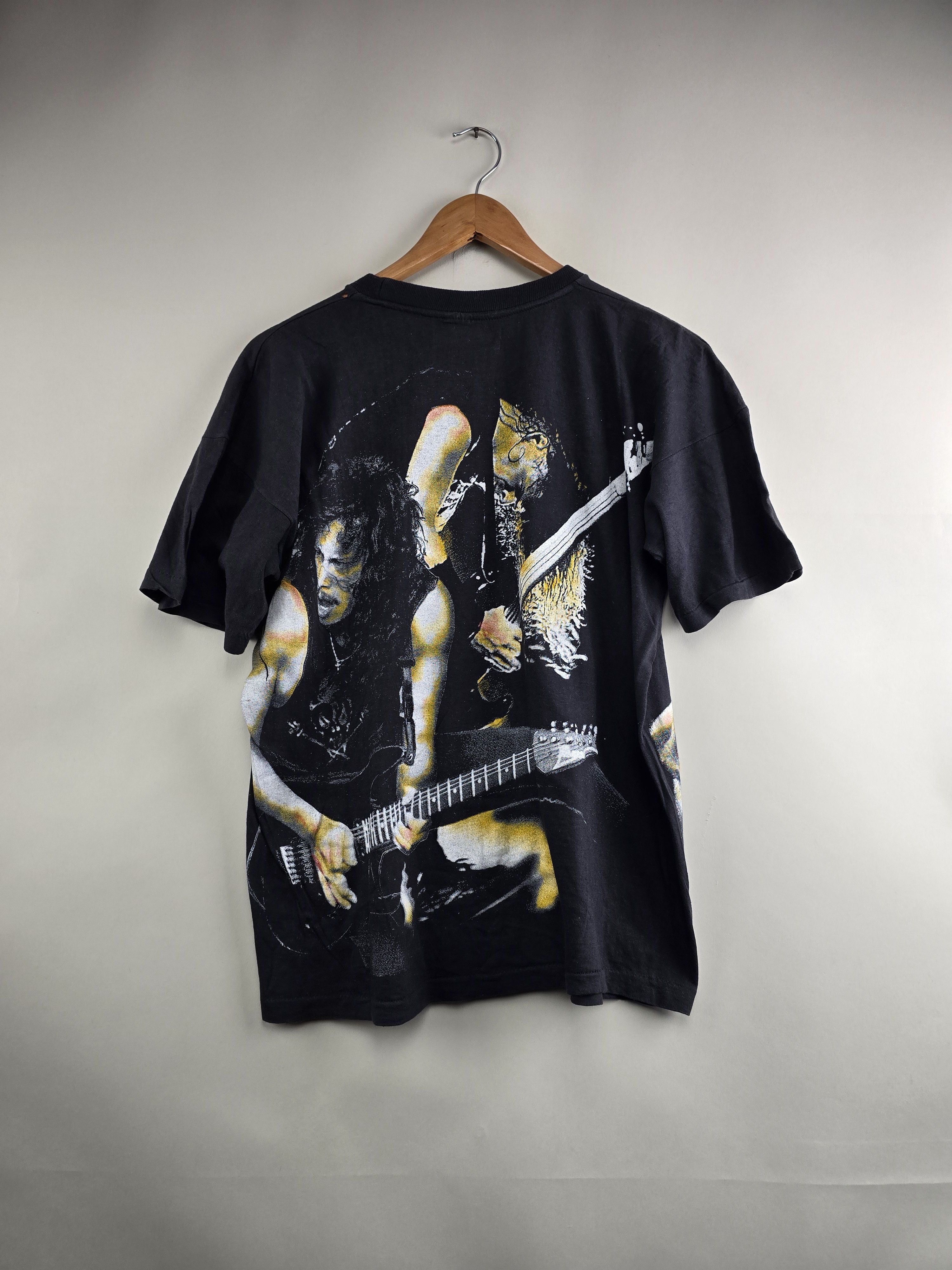 Band Tees × Metallica × Vintage 90s Metallica Rock tee vintage L 22" 25.5" Size US L / EU 52-54 / 3 - 5 Thumbnail