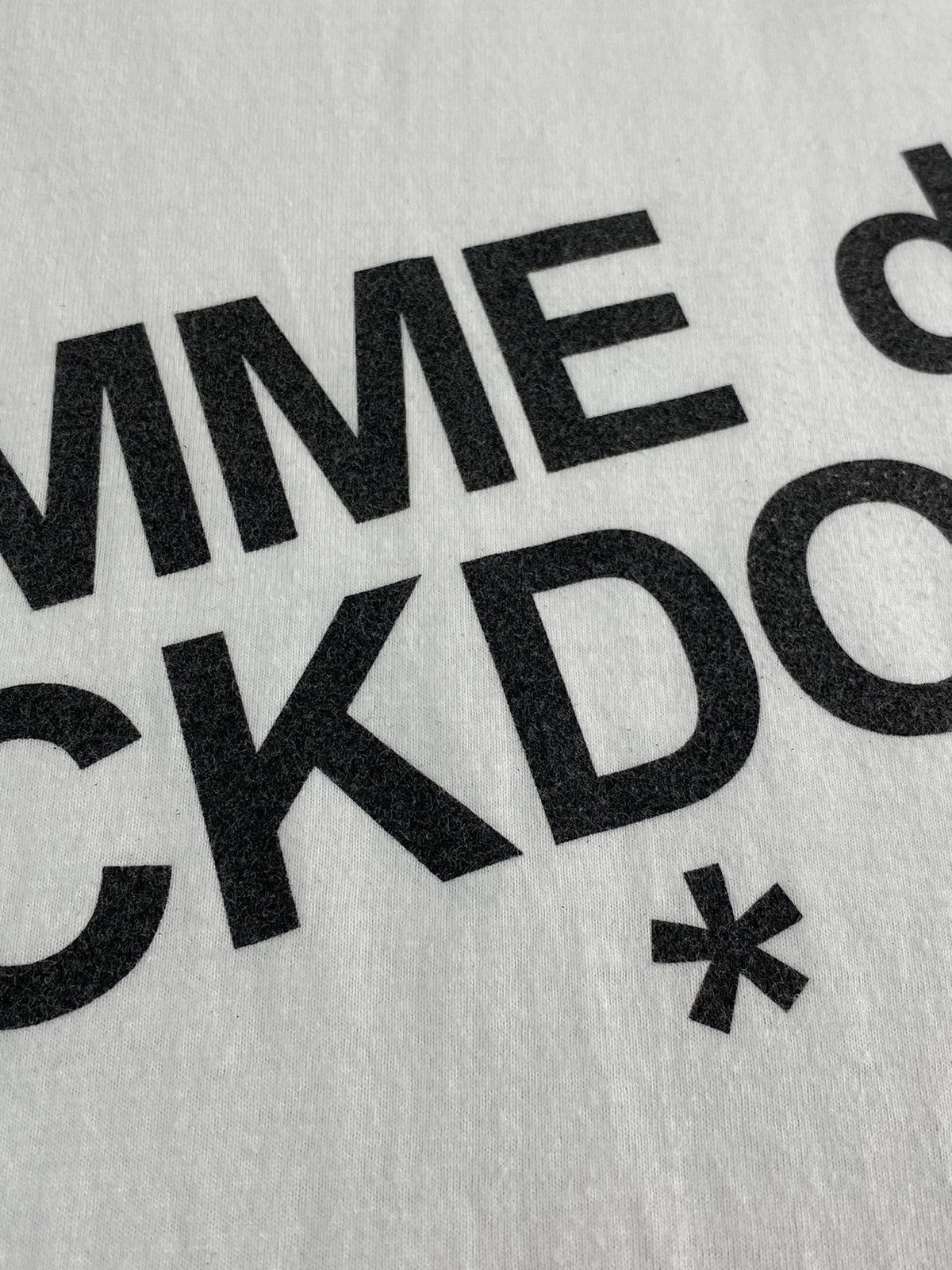 Comme Des Fuck Down Comme des Fuckdown The Cut White T-Shirt Size US M / EU 48-50 / 2 - 4 Thumbnail