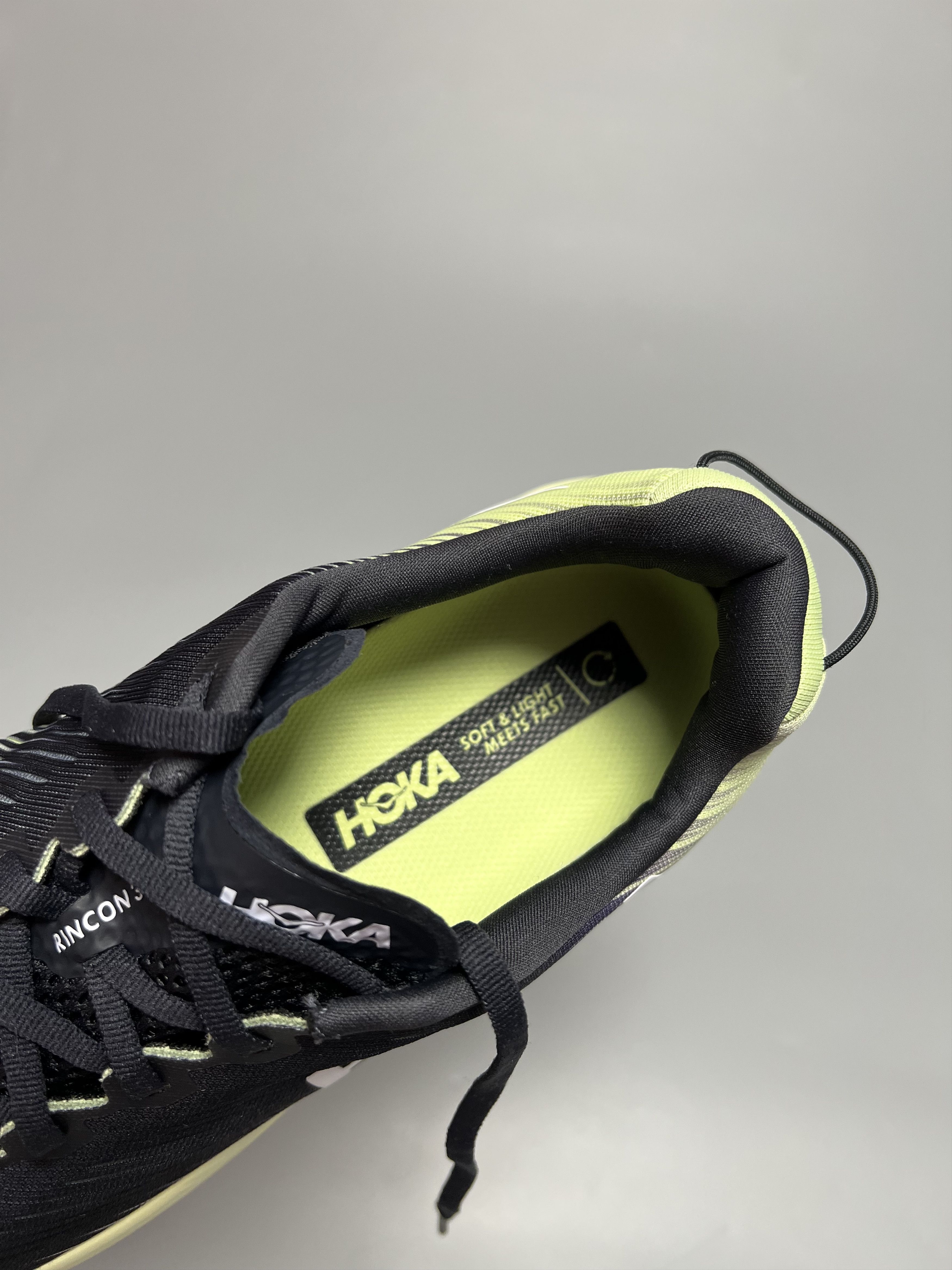 Hoka 10.5D Hoka One One Rincon 3 Running Shoes Gym Walking Size US 10.5 / EU 43-44 - 7 Thumbnail