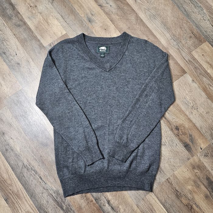 Roots Roots Canada Men's Gray Wool Nylon Blend VNeck Sweater Grailed