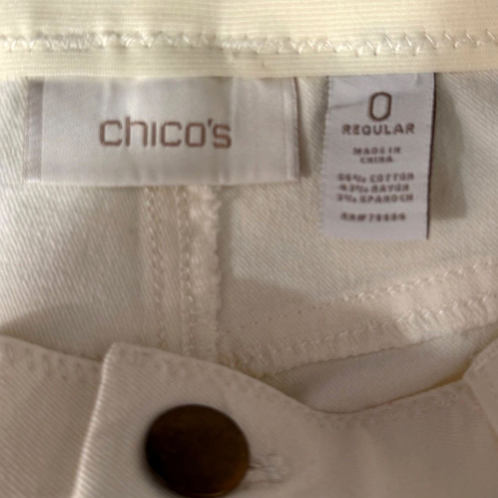 Vintage Chico's Pants Straight Leg Ivory 4 Chino Flat Front Button Zip Stretch Twill 28 Inseam, 29 Waist Womens Size 27" / US 4 / IT 40 - 5 Thumbnail