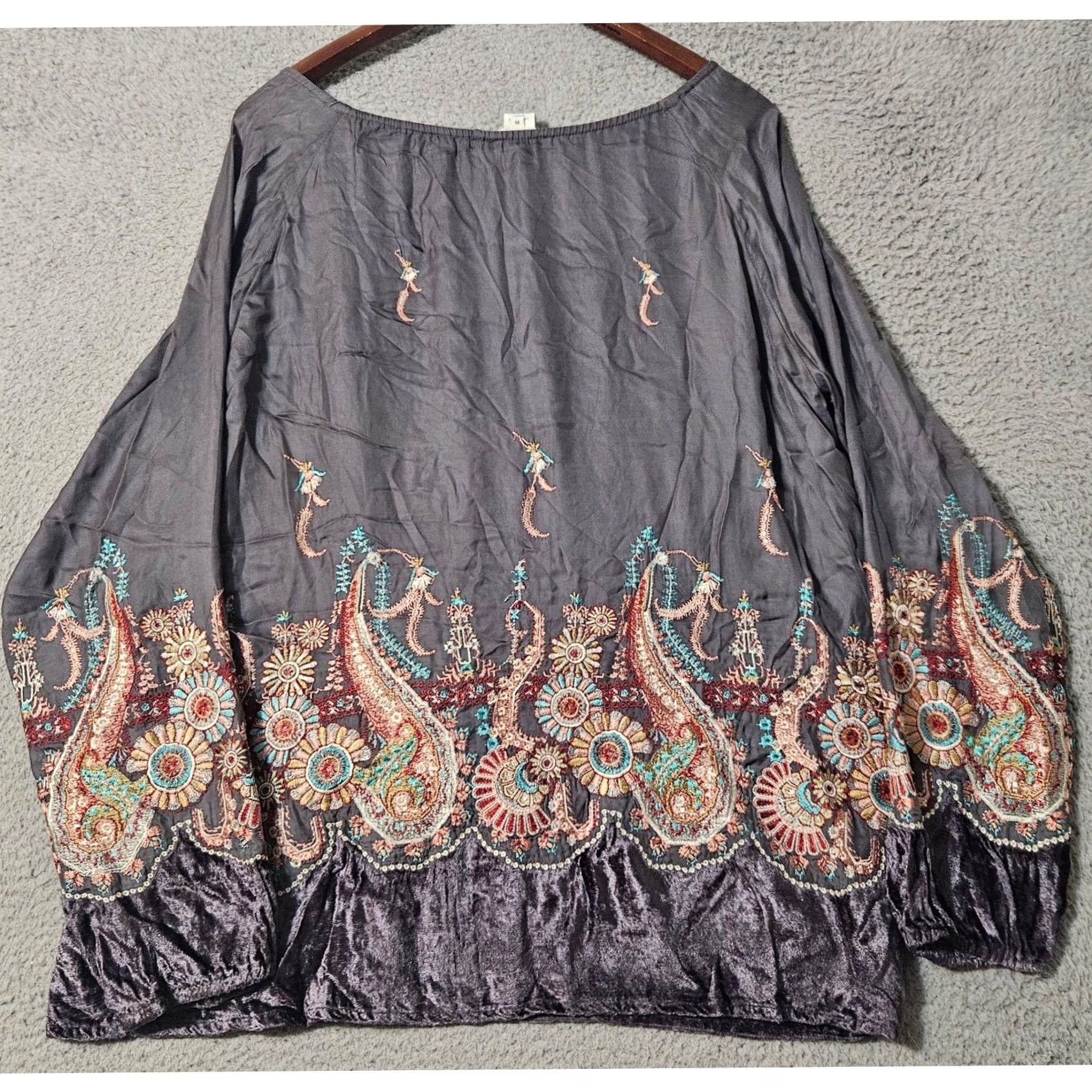 Vintage Sundance Embroidered Velvet Top Gray Boho Popover Size Medium Women's Size M / US 6-8 / IT 42-44 - 3 Thumbnail