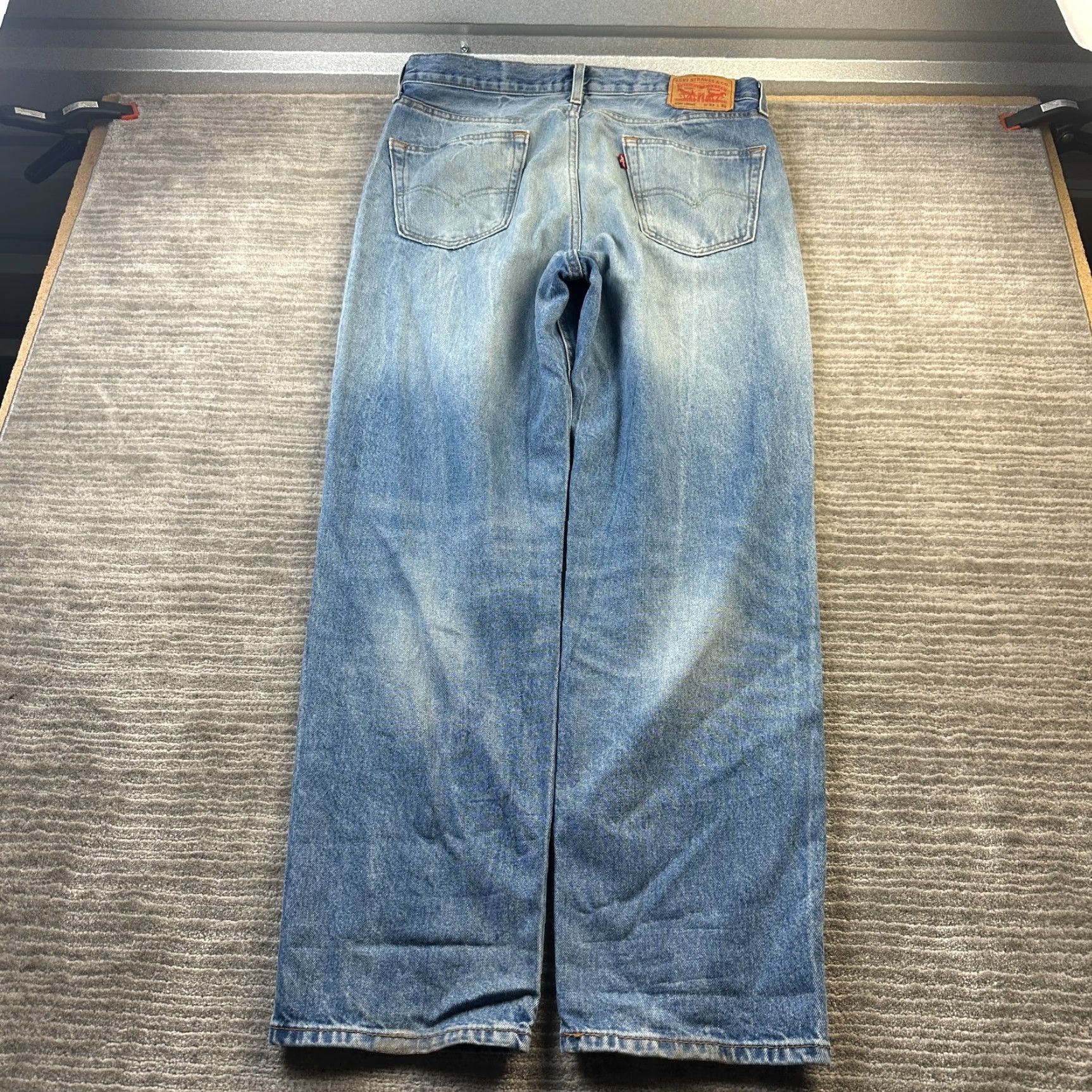 Levi's VINTAGE Levi's Jeans Mens 33x32 Stay Loose Blue Denim Faded Relaxed Baggy Jeans Mens 90s Cowboy Size US 33 - 2 Thumbnail