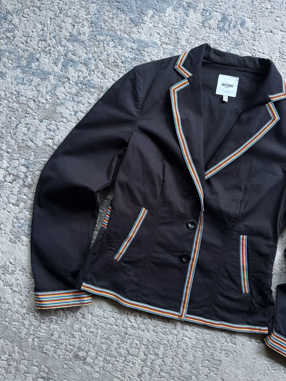Moschino Moschino Vintage suit Blazer and Skirt Size 44 Size M / US 6-8 / IT 42-44 - 2 Thumbnail