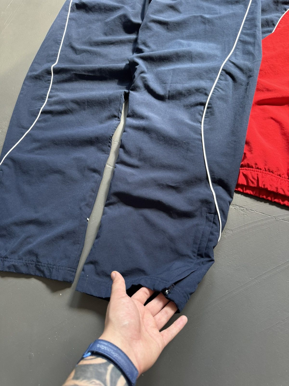 Nike NIKE VINTAGE BASIC LOGO TRACK SUIT DOUBLE SWOOSH Size US XL / EU 56 / 4 - 7 Thumbnail