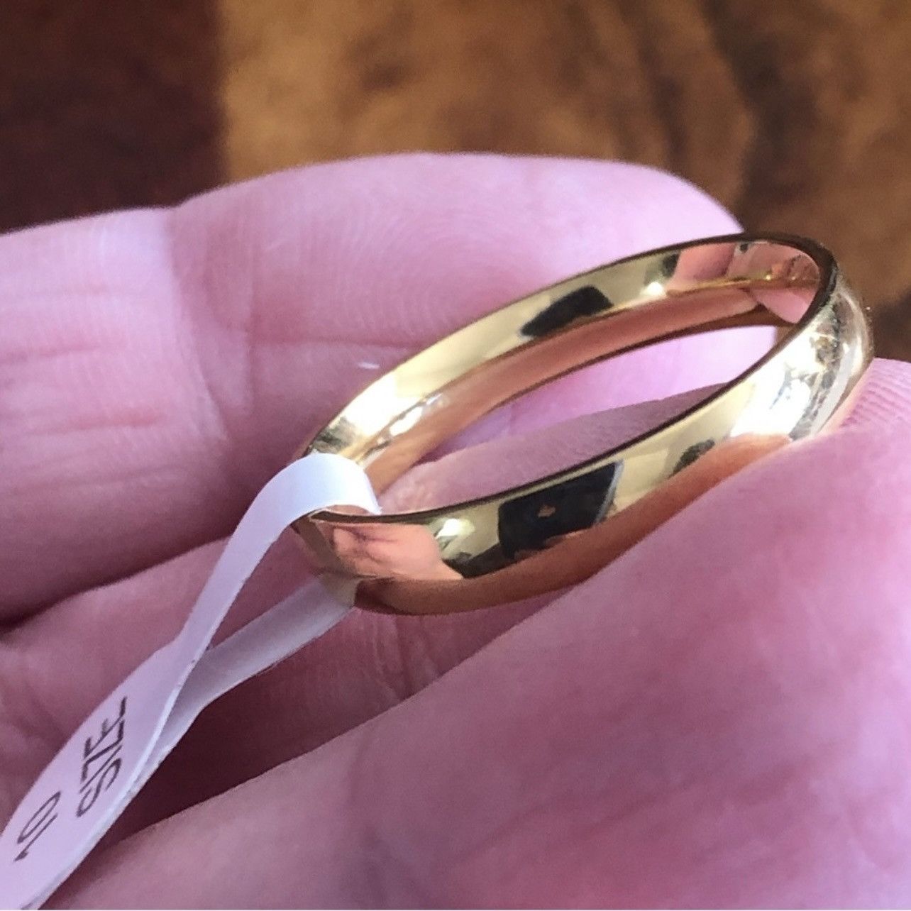 Jewelry Men’s 18kt solid yellow gold 4mm classic dome band NWT 10 Size ONE SIZE - 5 Thumbnail