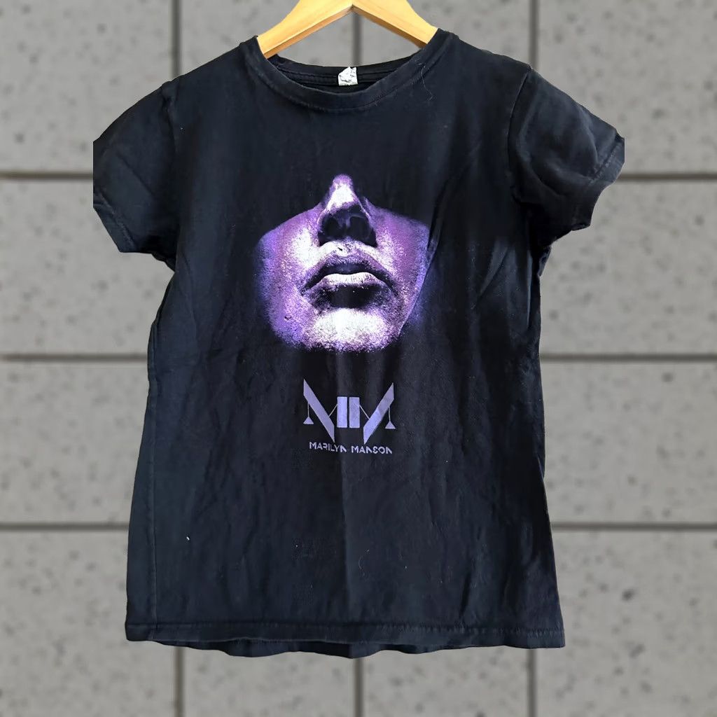 Vintage VINTAGE Marilyn Manson T-Shirt Men M Black Crew Neck Short Sleeve Cotton Logo Rock 90s Size US M / EU 48-50 / 2 - 1 Thumbnail