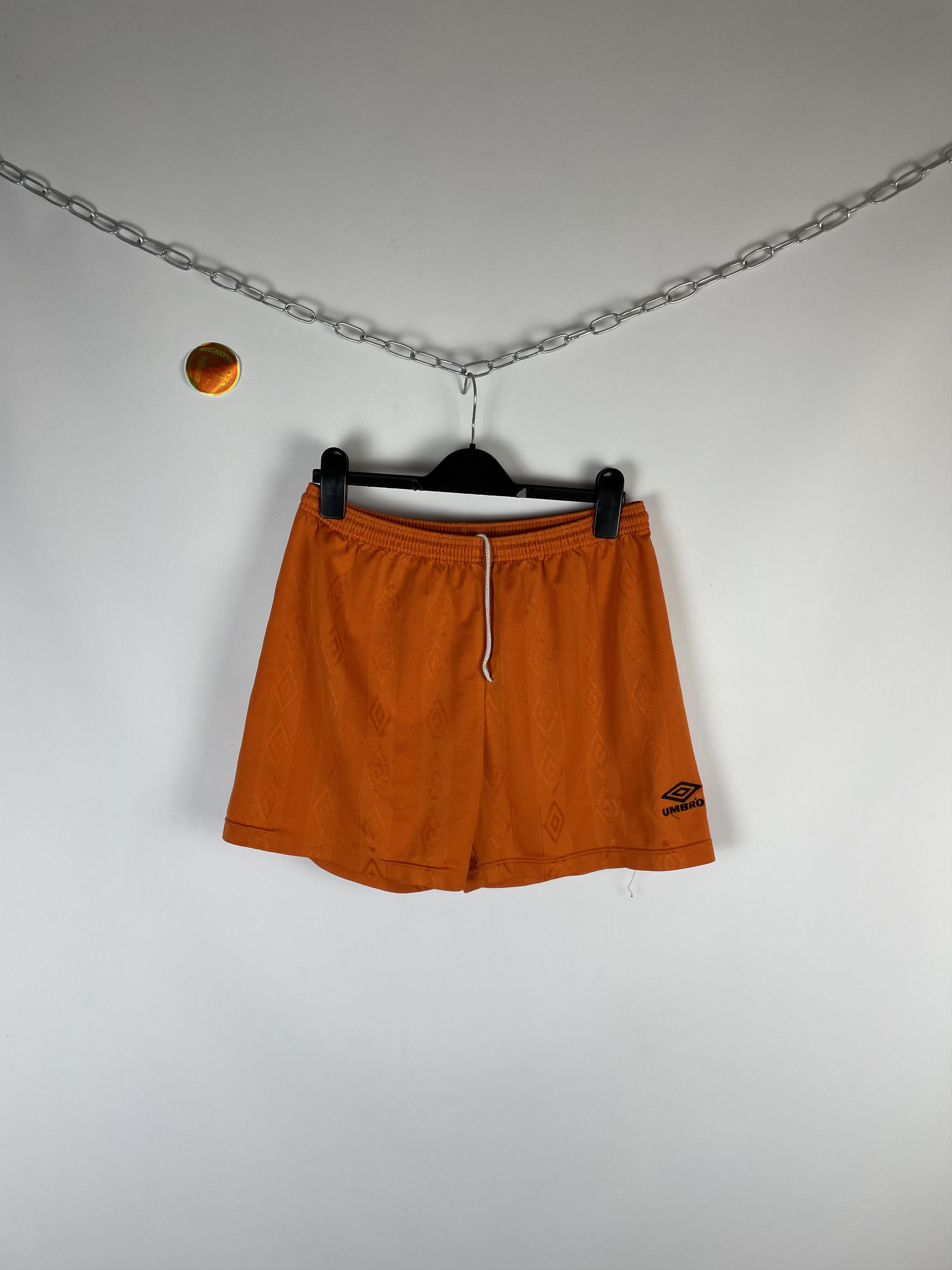 Other Vintage Umbro Shorts Y2k Size US 30 / EU 46 - 1 Thumbnail