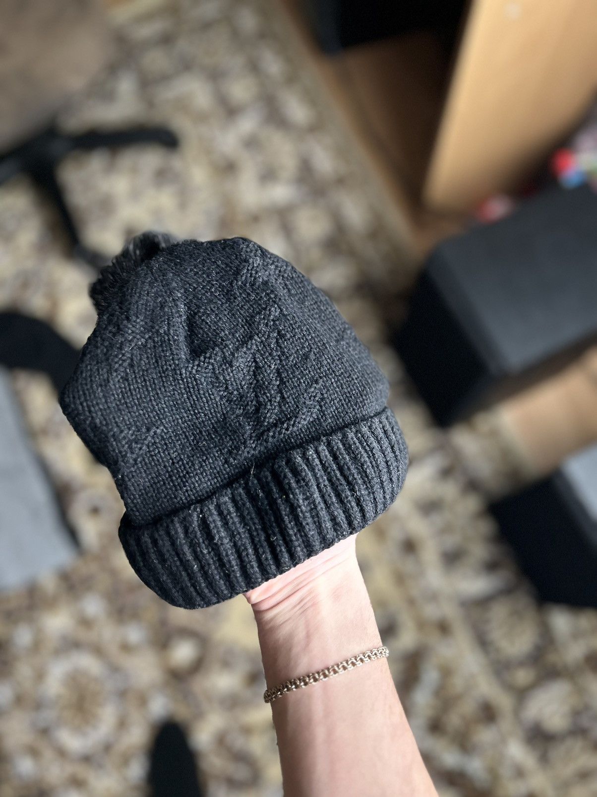 Louis Vuitton Black Monogram Hat Louis Vuitton 100% Cashmere Mink Size ONE SIZE - 3 Thumbnail