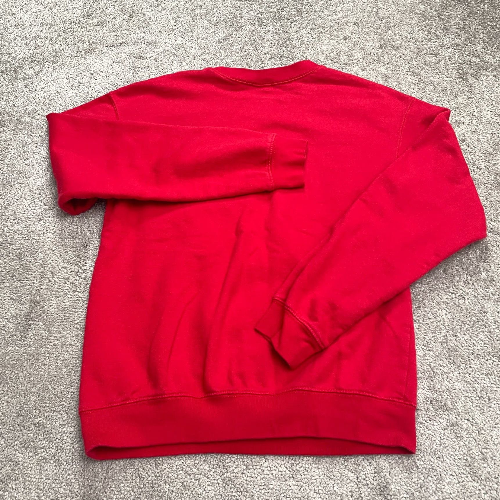 Disney Disney Mickey Mouse Graphic Logo Sweatshirt Women M Red Crew Neck Pullover Size M / US 6-8 / IT 42-44 - 2 Thumbnail