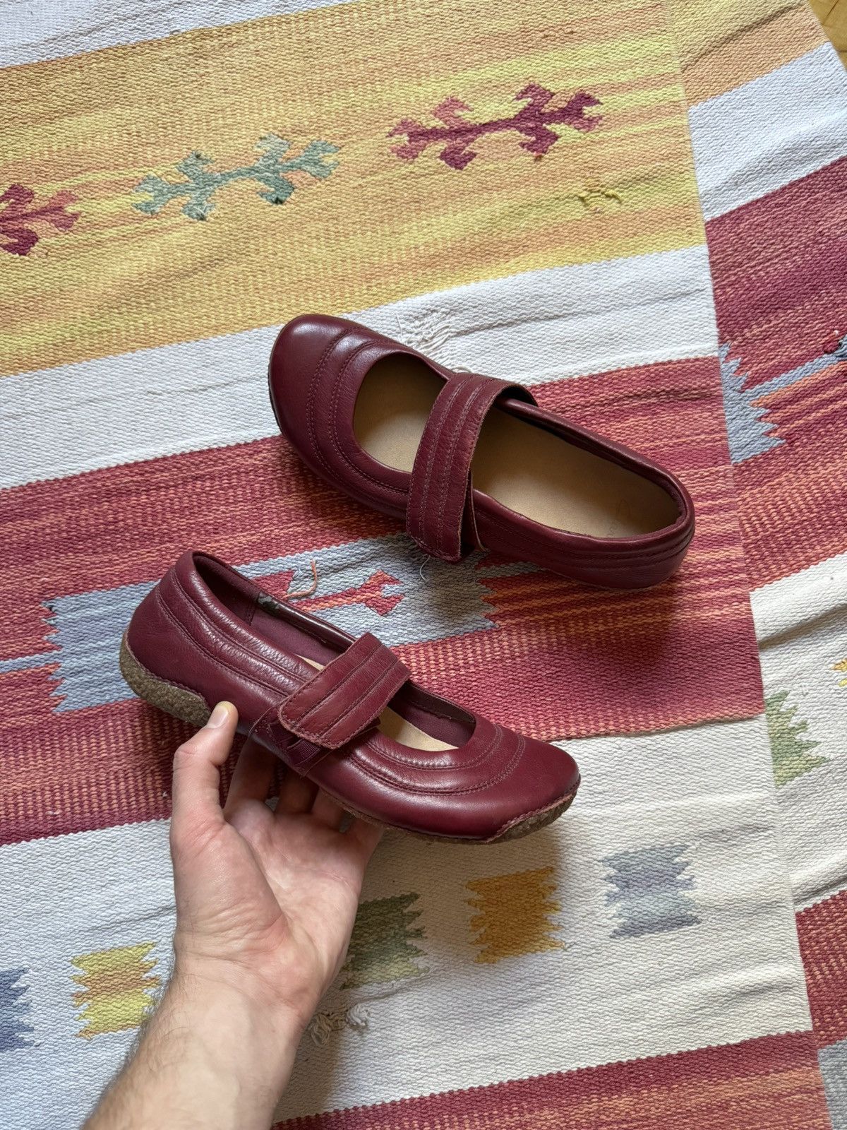 Clarks Vintage 00’s Clarks Air y2k Genuine Leather Flats Size US 8 / IT 38 - 1 Thumbnail
