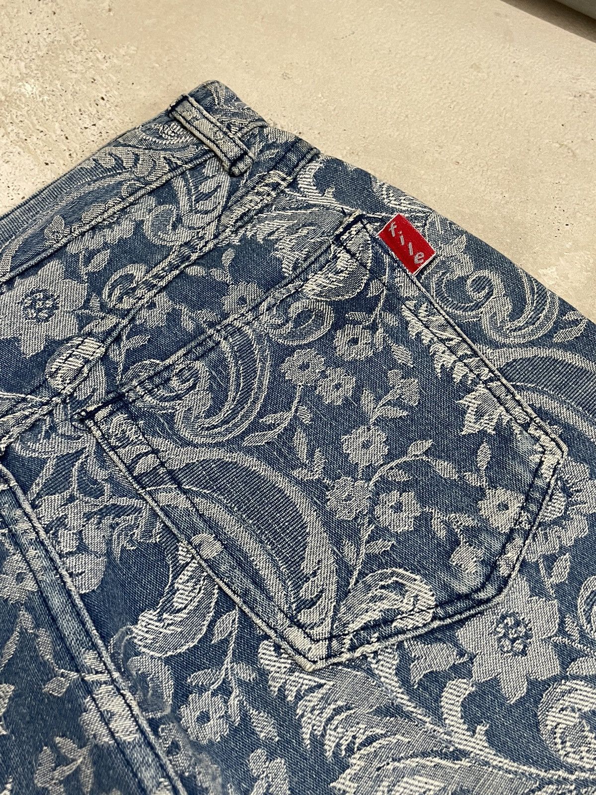 Vintage Vintage File by Wrangler Floral Y2k Junya Style Size US 26 / EU 42 - 17 Thumbnail